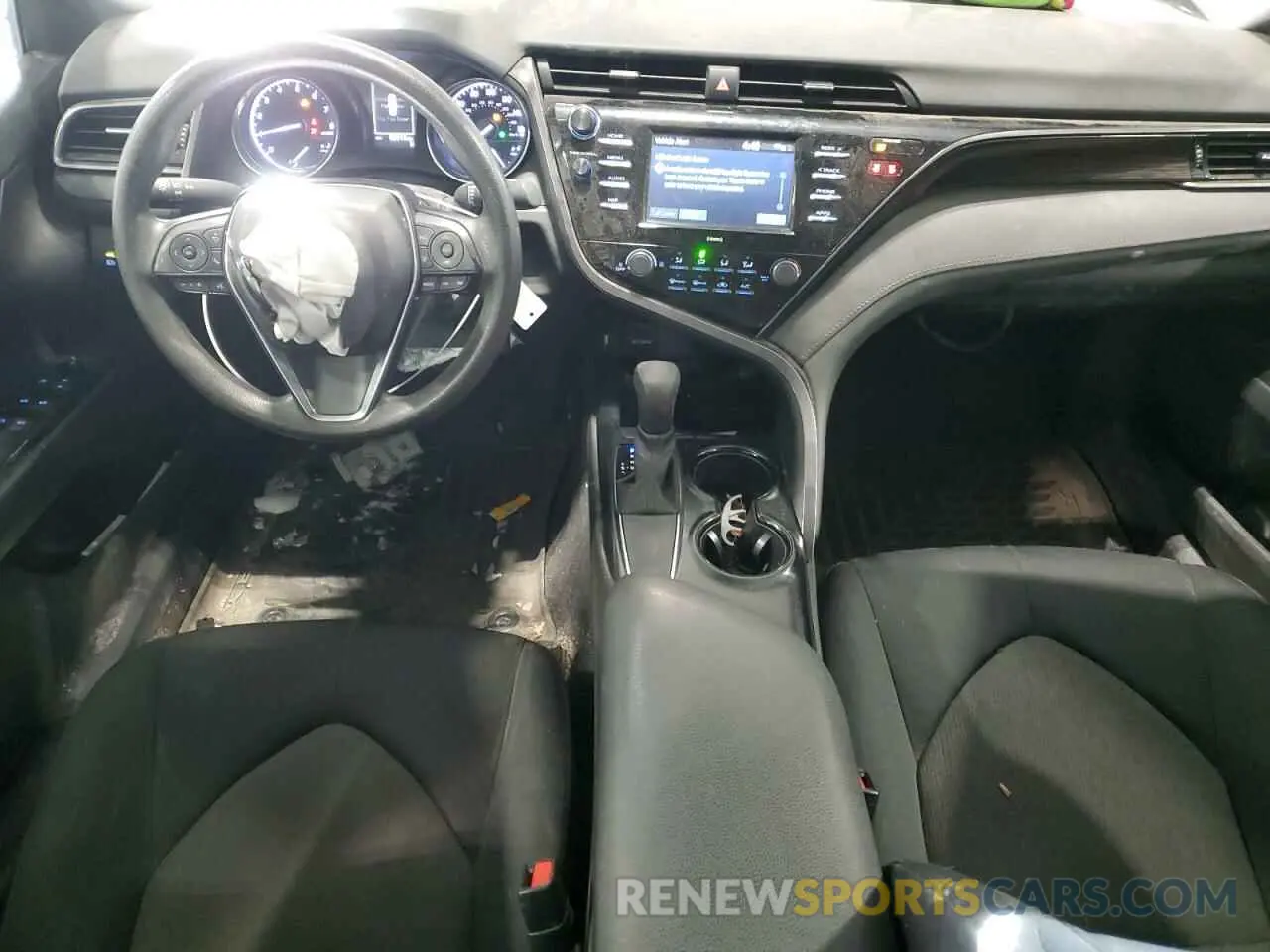 8 fotografías del automóvil dañado 4T1C11AK2LU975561 TOYOTA CAMRY 2020
