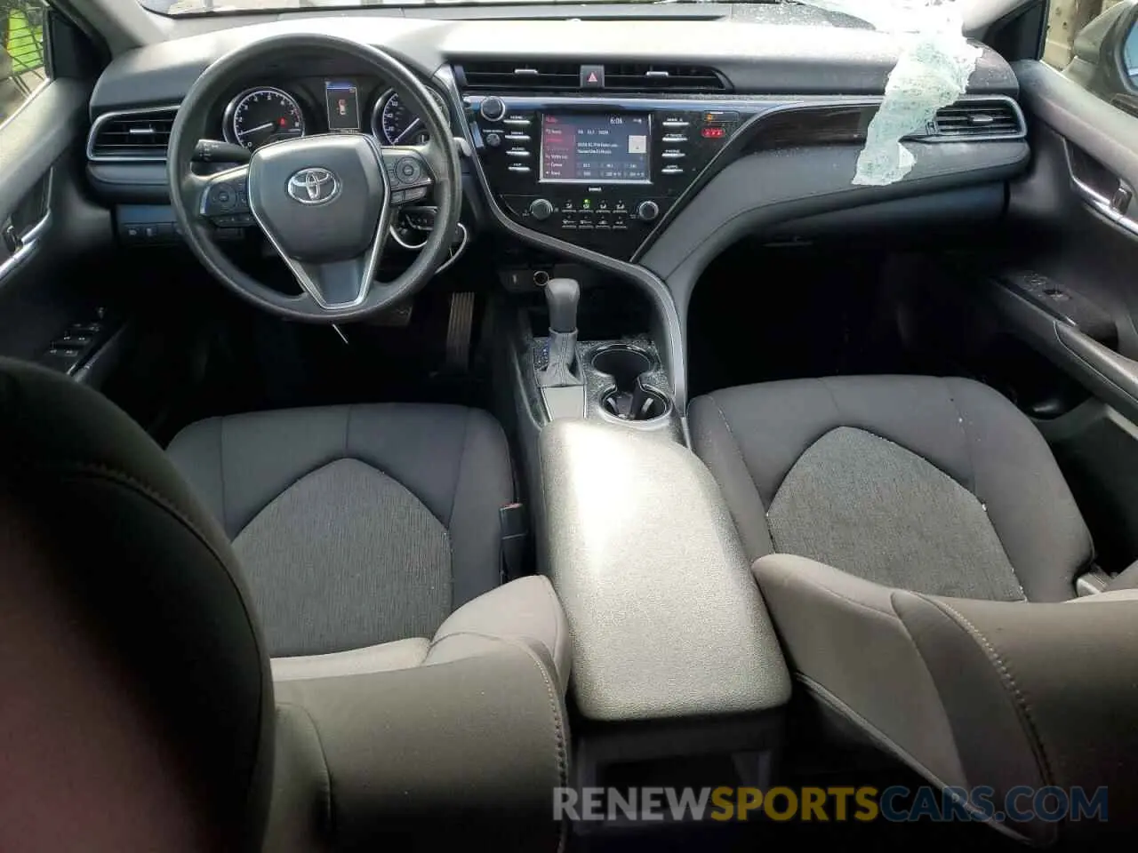 8 fotografías del automóvil dañado 4T1C11AK3LU317067 TOYOTA CAMRY 2020