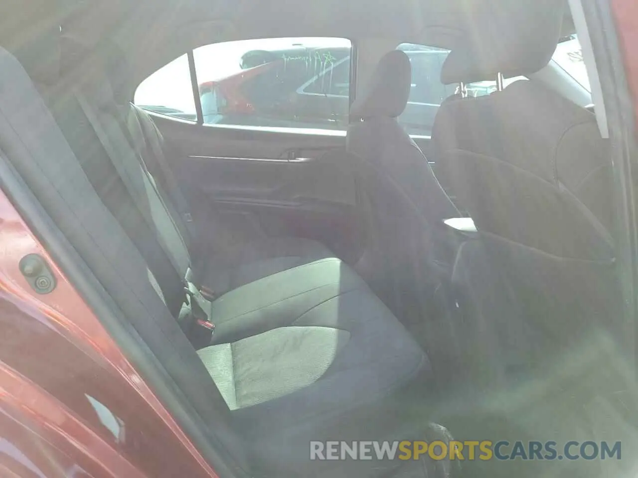 6 fotografías del automóvil dañado 4T1C11AK3LU318669 TOYOTA CAMRY 2020