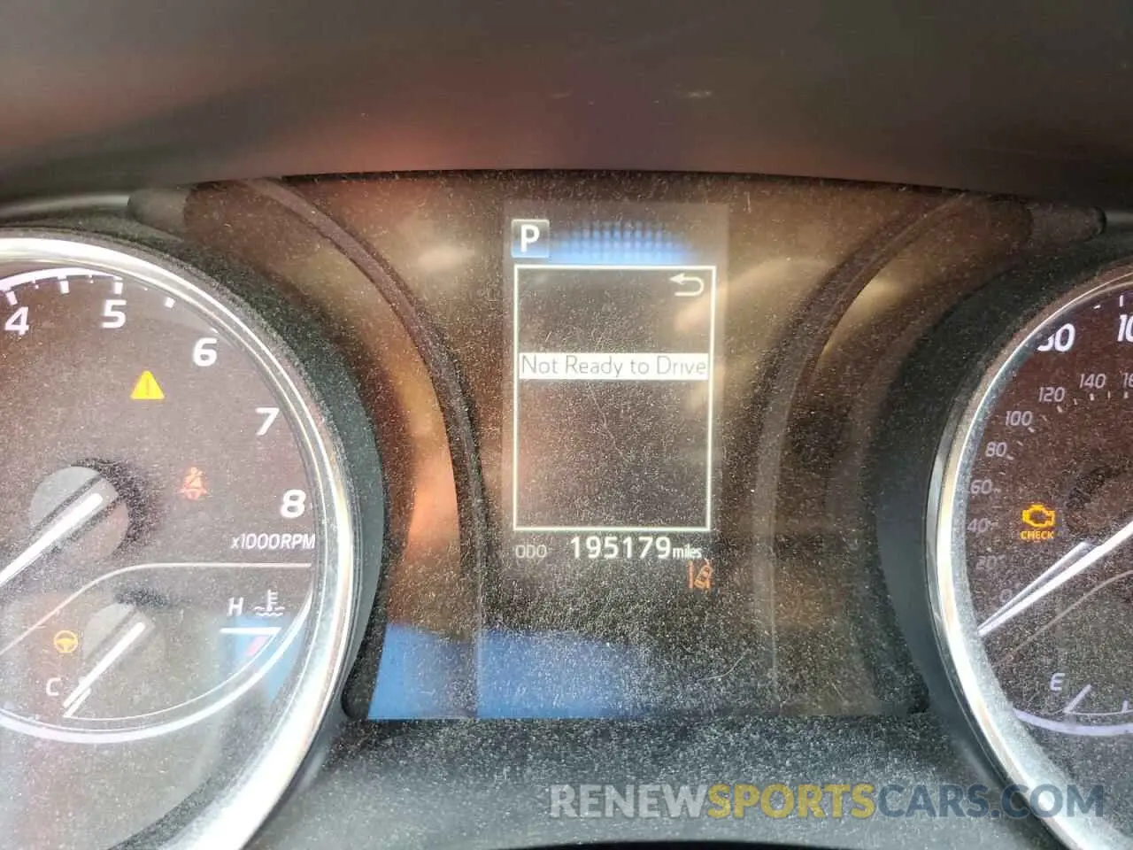 8 fotografías del automóvil dañado 4T1C11AK3LU318669 TOYOTA CAMRY 2020