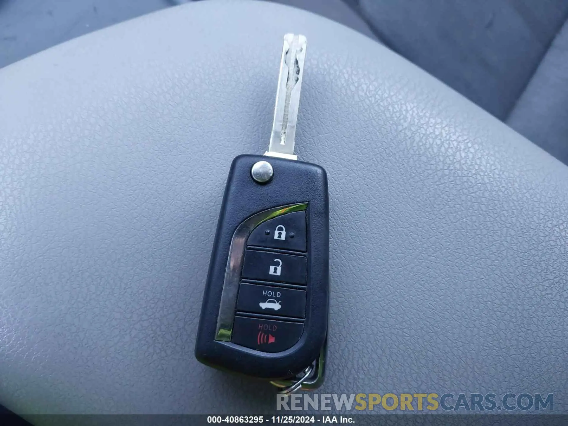 11 fotografías del automóvil dañado 4T1C11AK3LU334743 TOYOTA CAMRY 2020