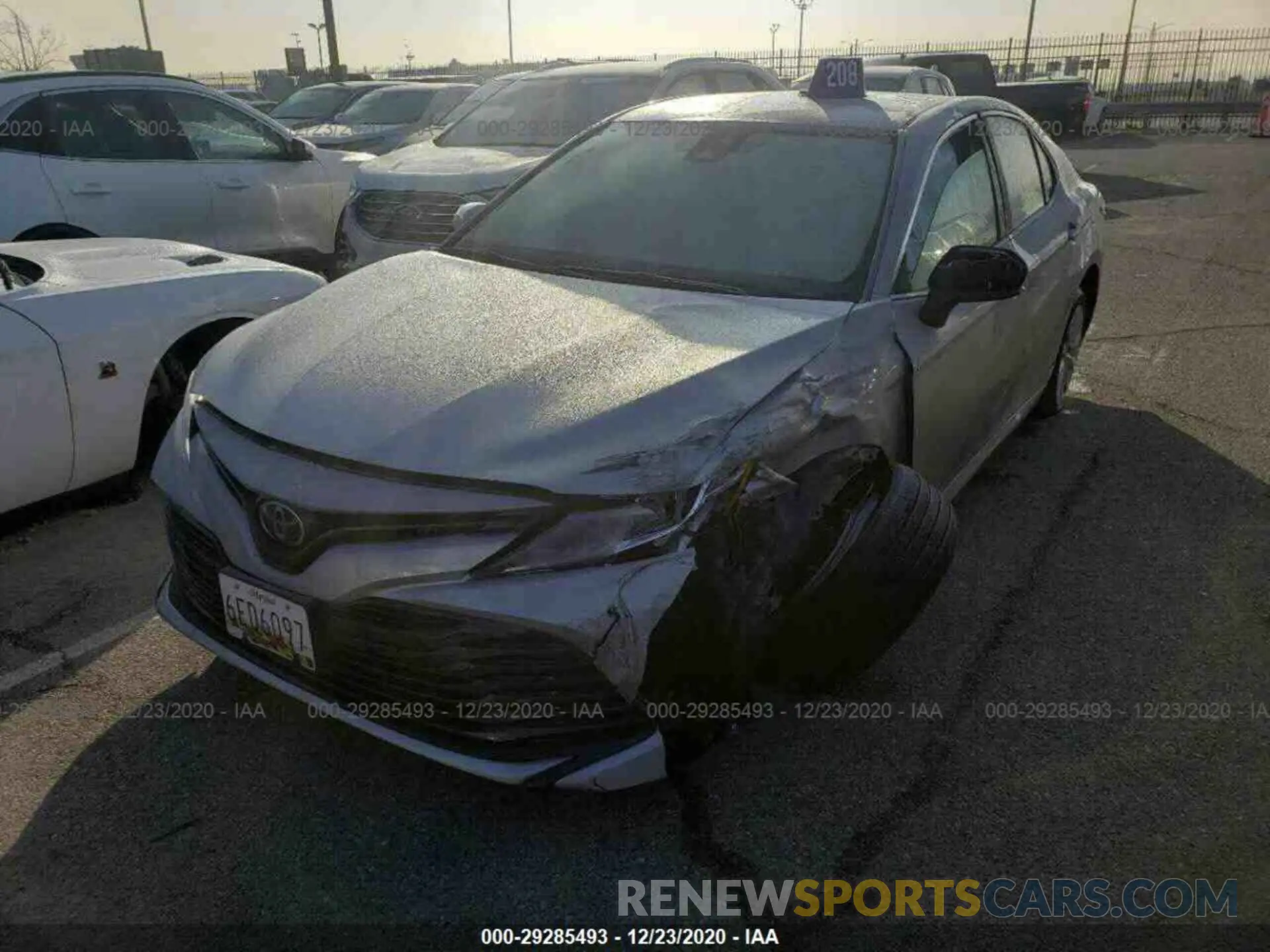 13 fotografías del automóvil dañado 4T1C11AK3LU359089 TOYOTA CAMRY 2020