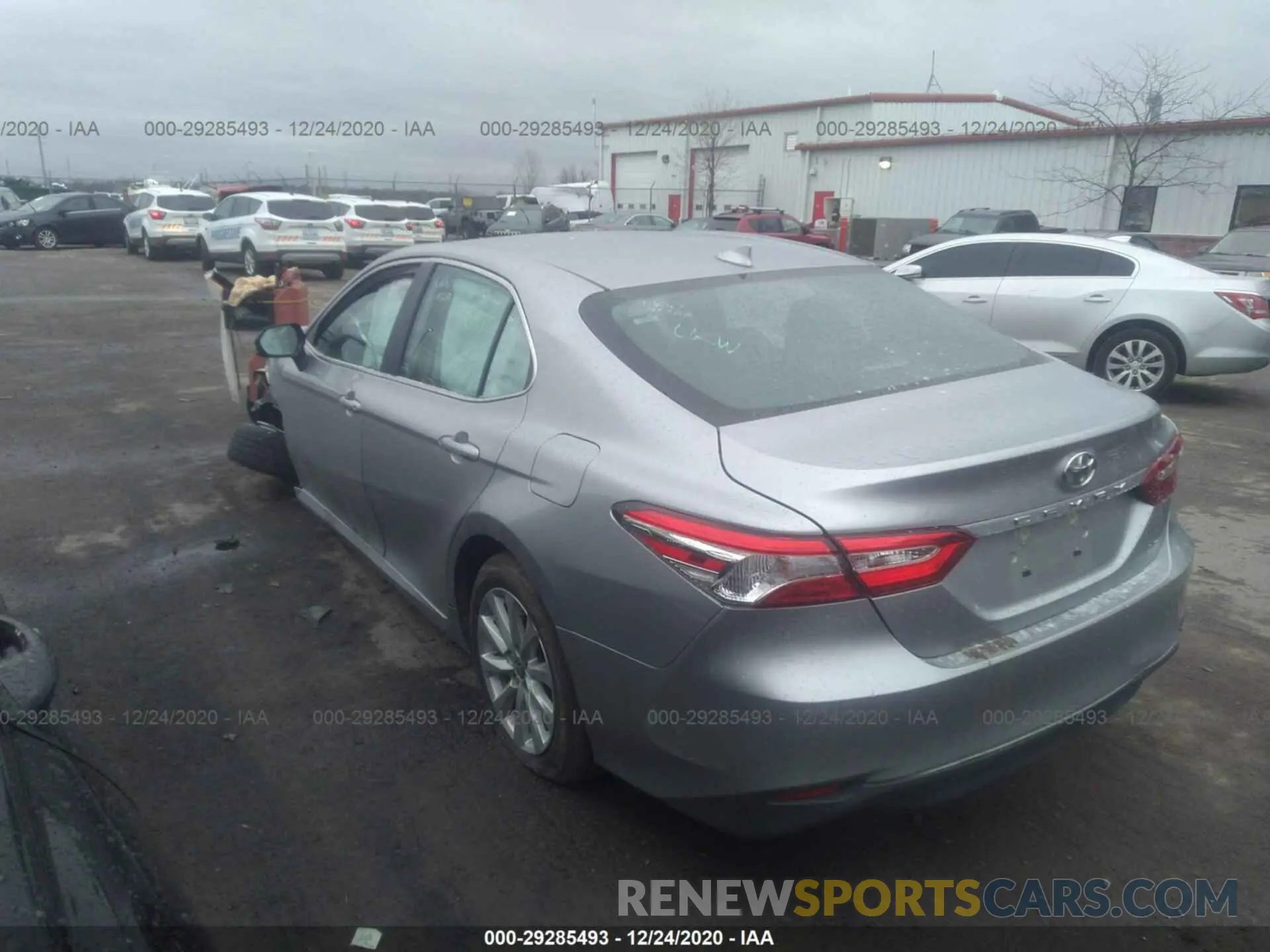 3 fotografías del automóvil dañado 4T1C11AK3LU359089 TOYOTA CAMRY 2020