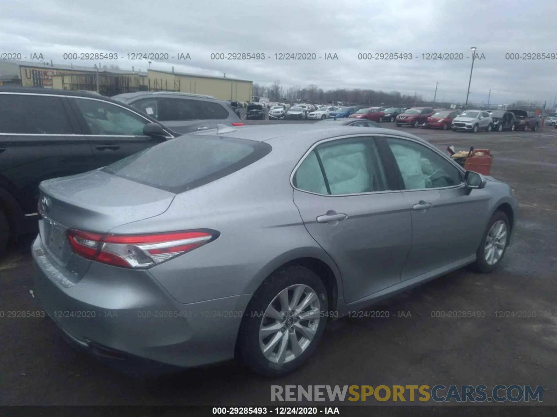 4 fotografías del automóvil dañado 4T1C11AK3LU359089 TOYOTA CAMRY 2020