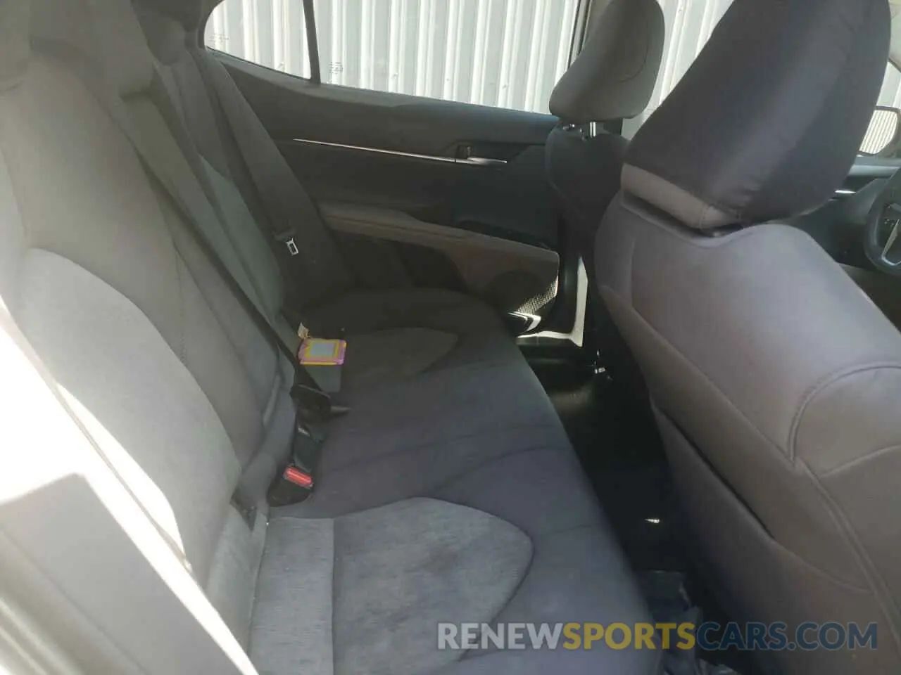 10 fotografías del automóvil dañado 4T1C11AK3LU362025 TOYOTA CAMRY 2020