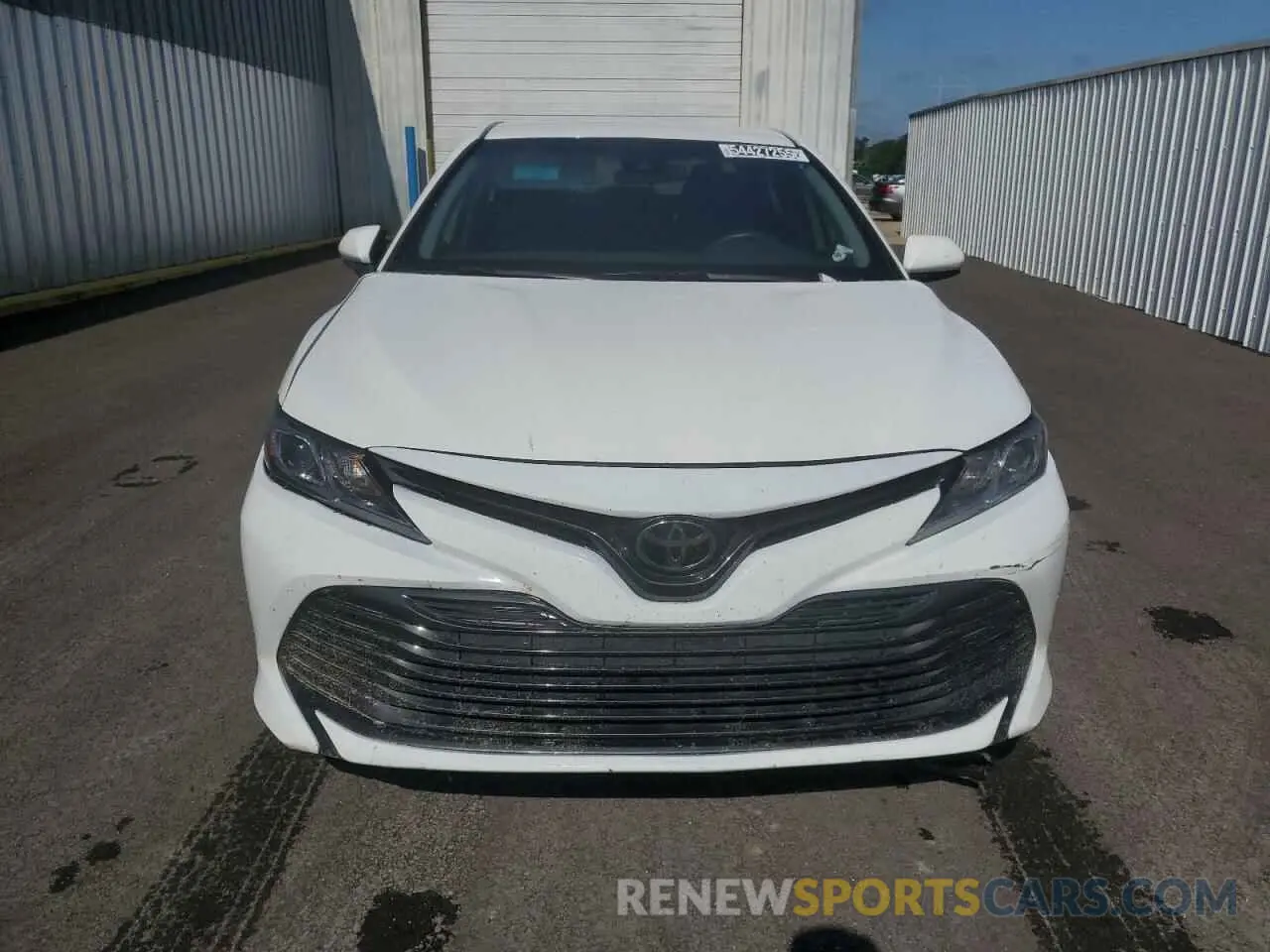 5 fotografías del automóvil dañado 4T1C11AK3LU362025 TOYOTA CAMRY 2020