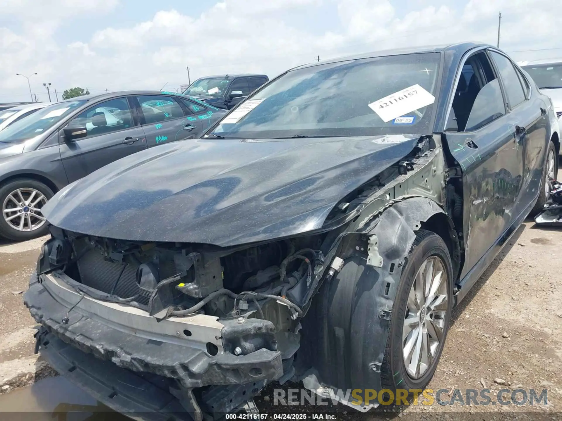 2 fotografías del automóvil dañado 4T1C11AK3LU364728 TOYOTA CAMRY 2020