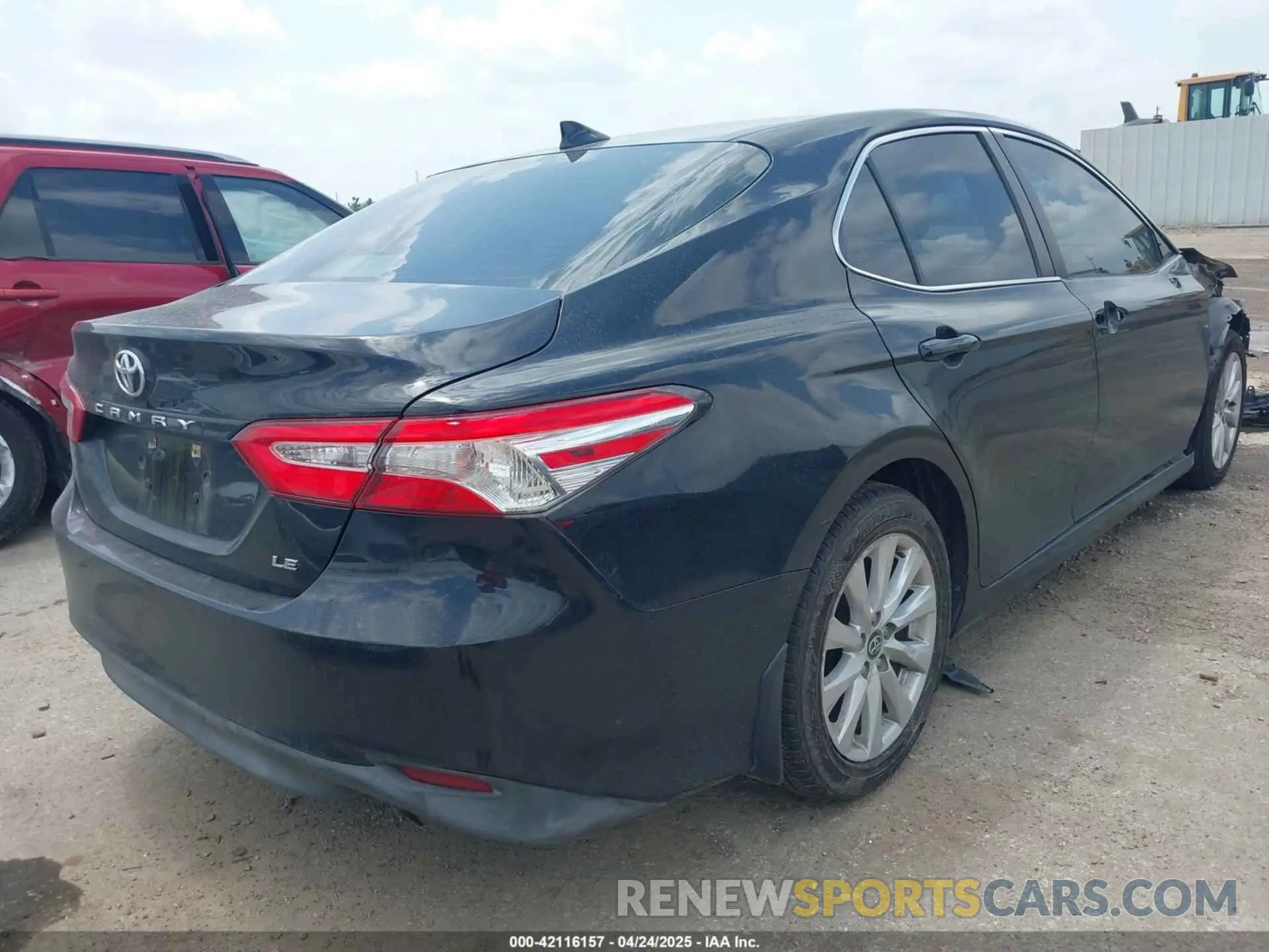 4 fotografías del automóvil dañado 4T1C11AK3LU364728 TOYOTA CAMRY 2020