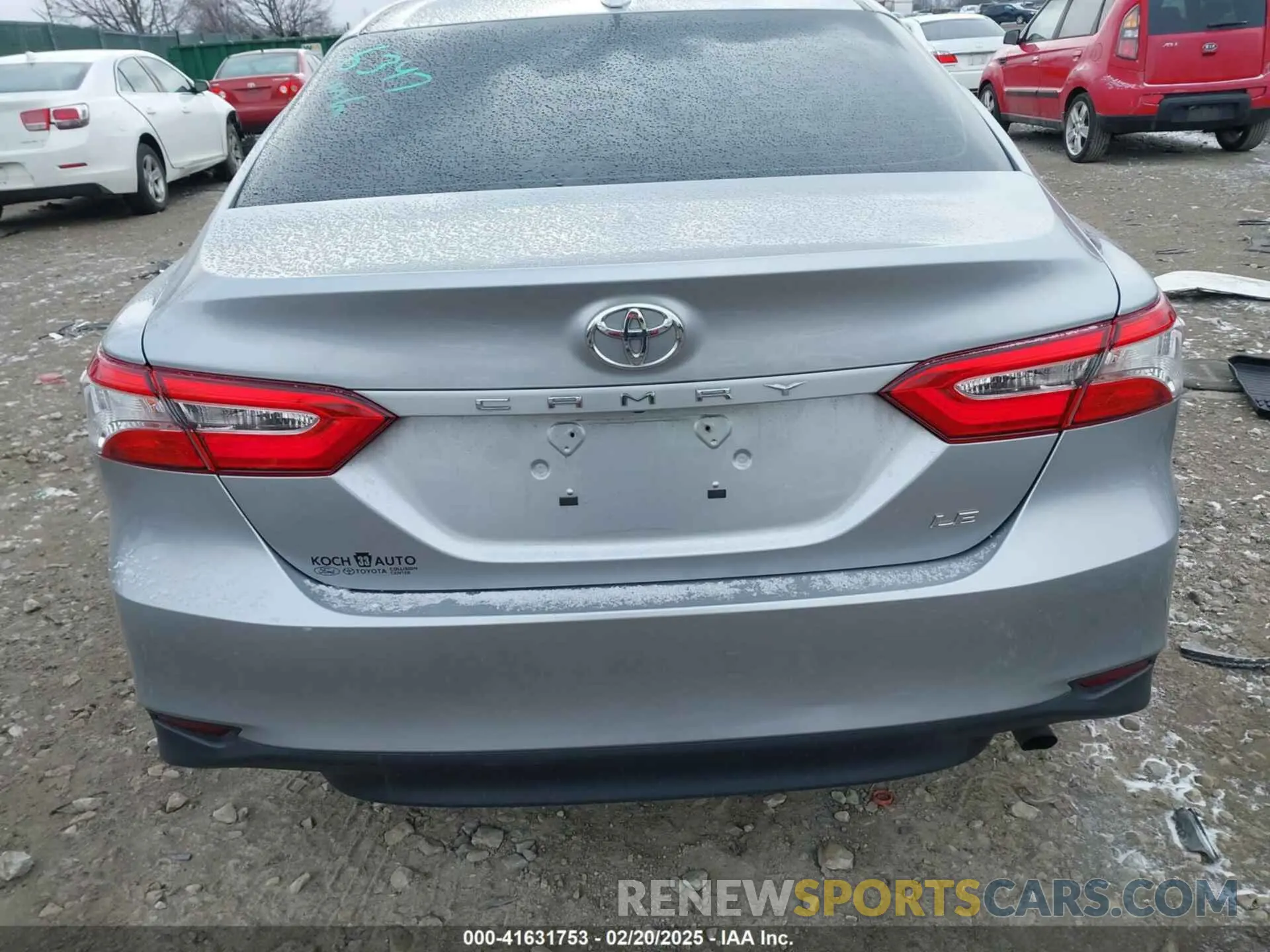 16 fotografías del automóvil dañado 4T1C11AK3LU366401 TOYOTA CAMRY 2020