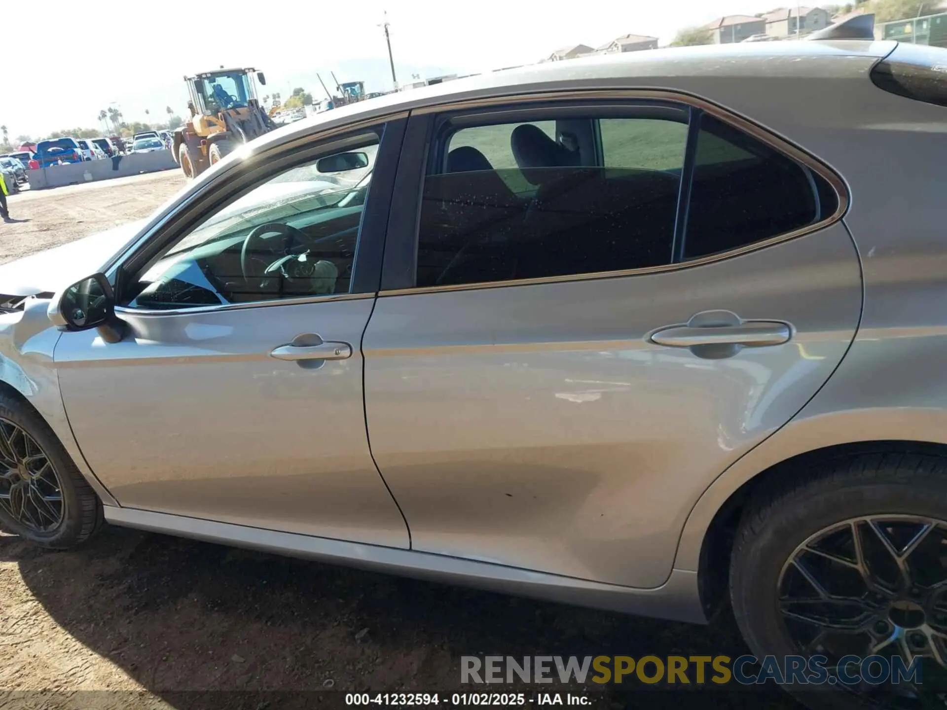 14 fotografías del automóvil dañado 4T1C11AK3LU382310 TOYOTA CAMRY 2020