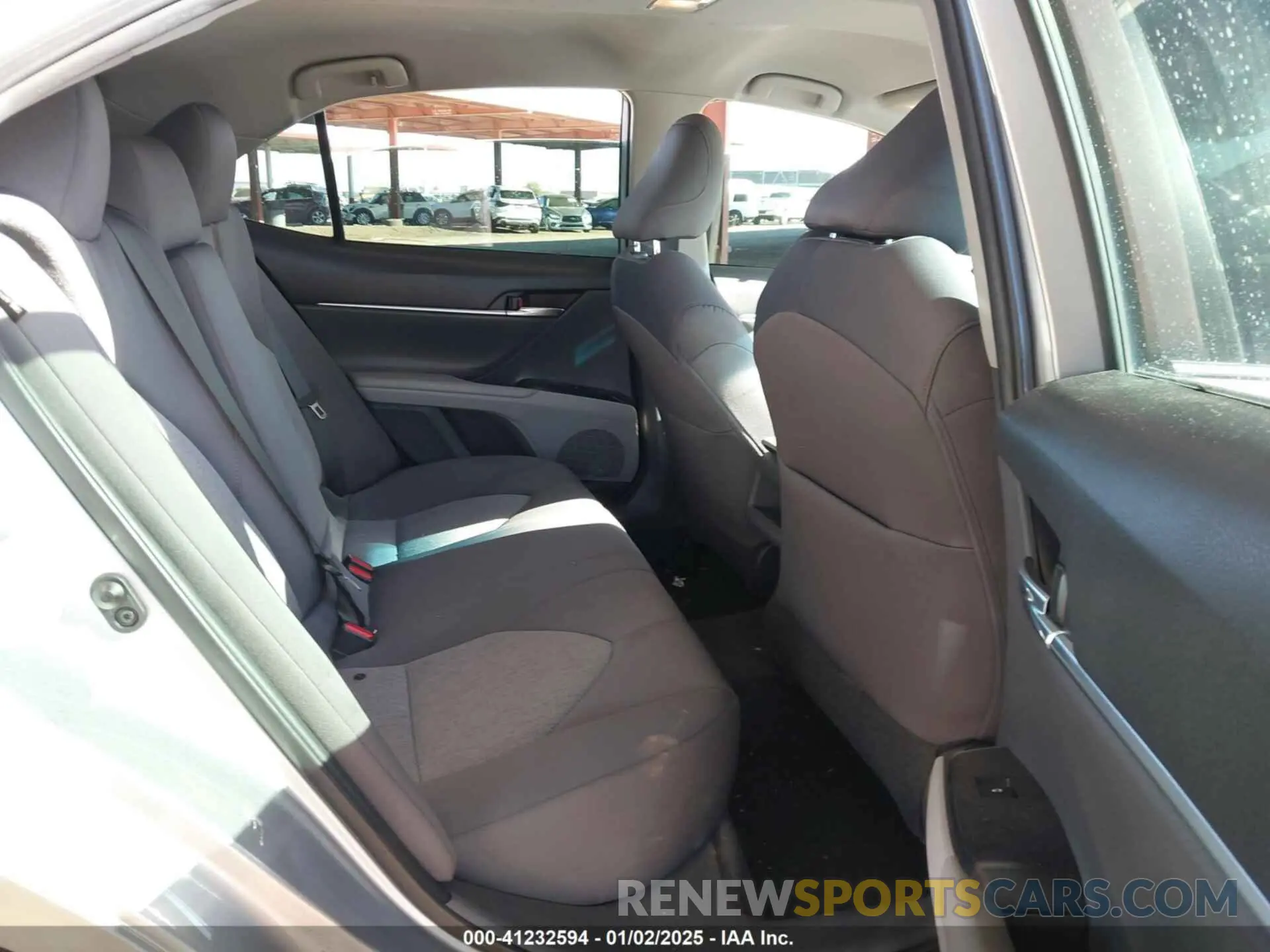 8 fotografías del automóvil dañado 4T1C11AK3LU382310 TOYOTA CAMRY 2020