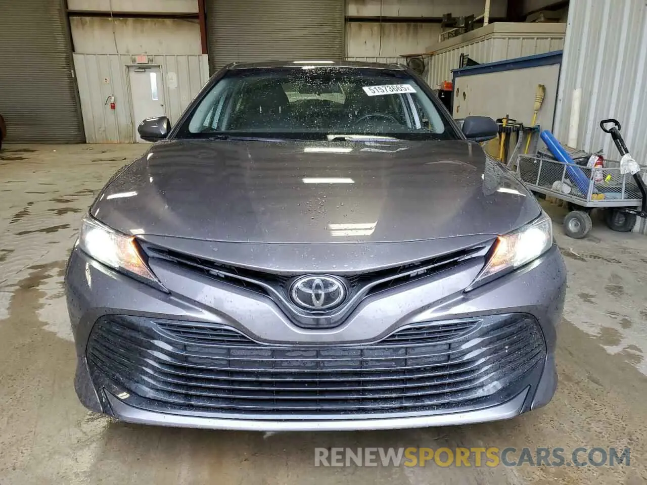 5 fotografías del automóvil dañado 4T1C11AK3LU390293 TOYOTA CAMRY 2020
