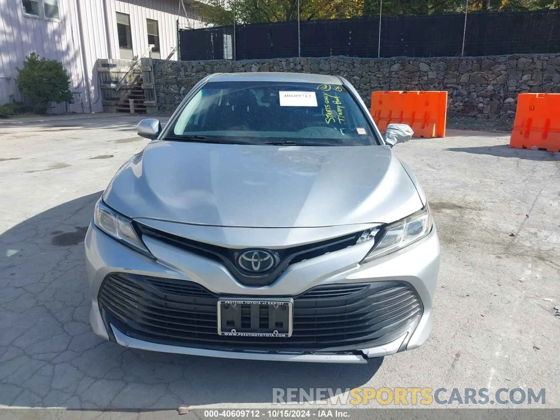 12 fotografías del automóvil dañado 4T1C11AK3LU857504 TOYOTA CAMRY 2020