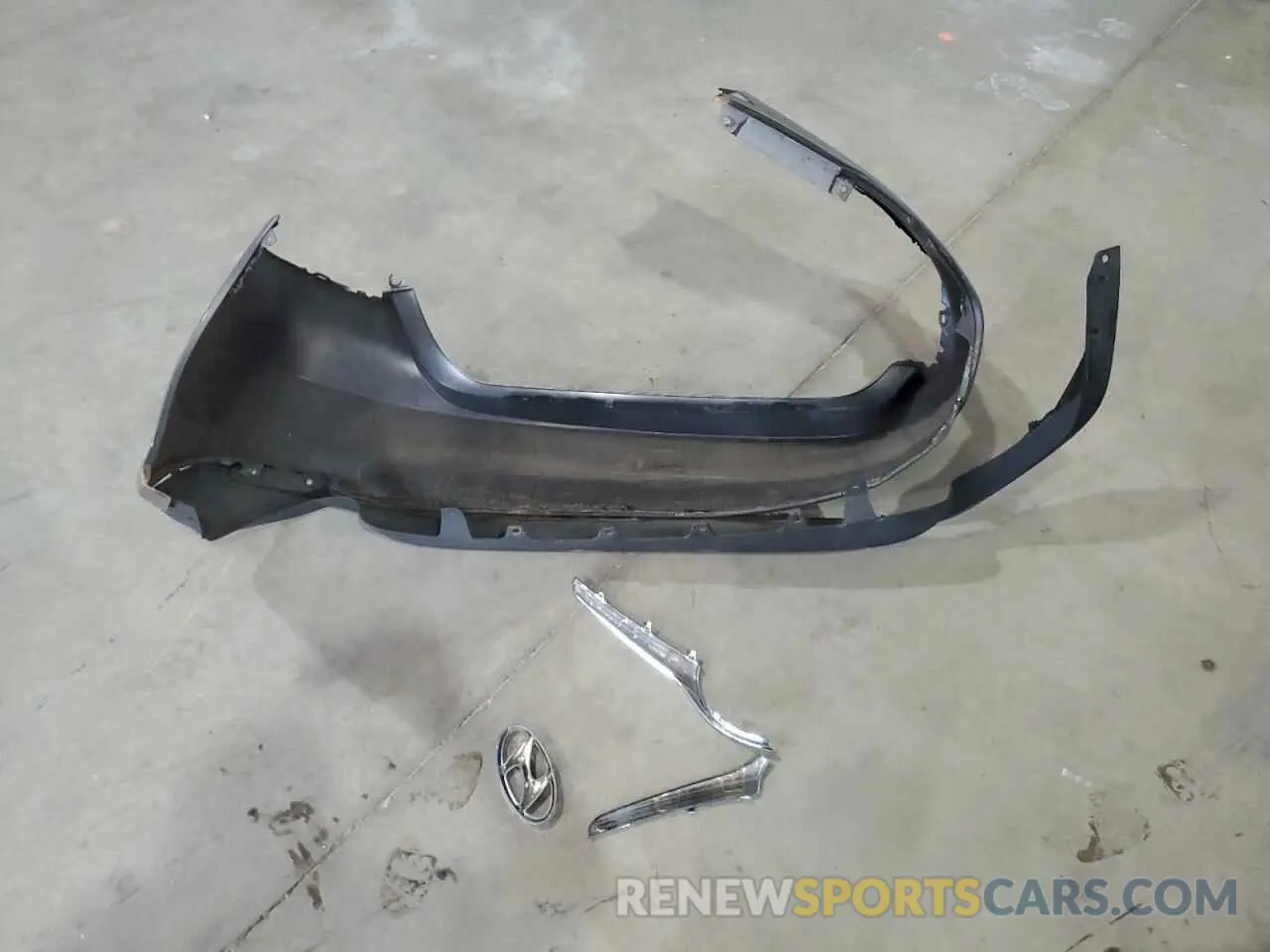 12 fotografías del automóvil dañado 4T1C11AK3LU864775 TOYOTA CAMRY 2020