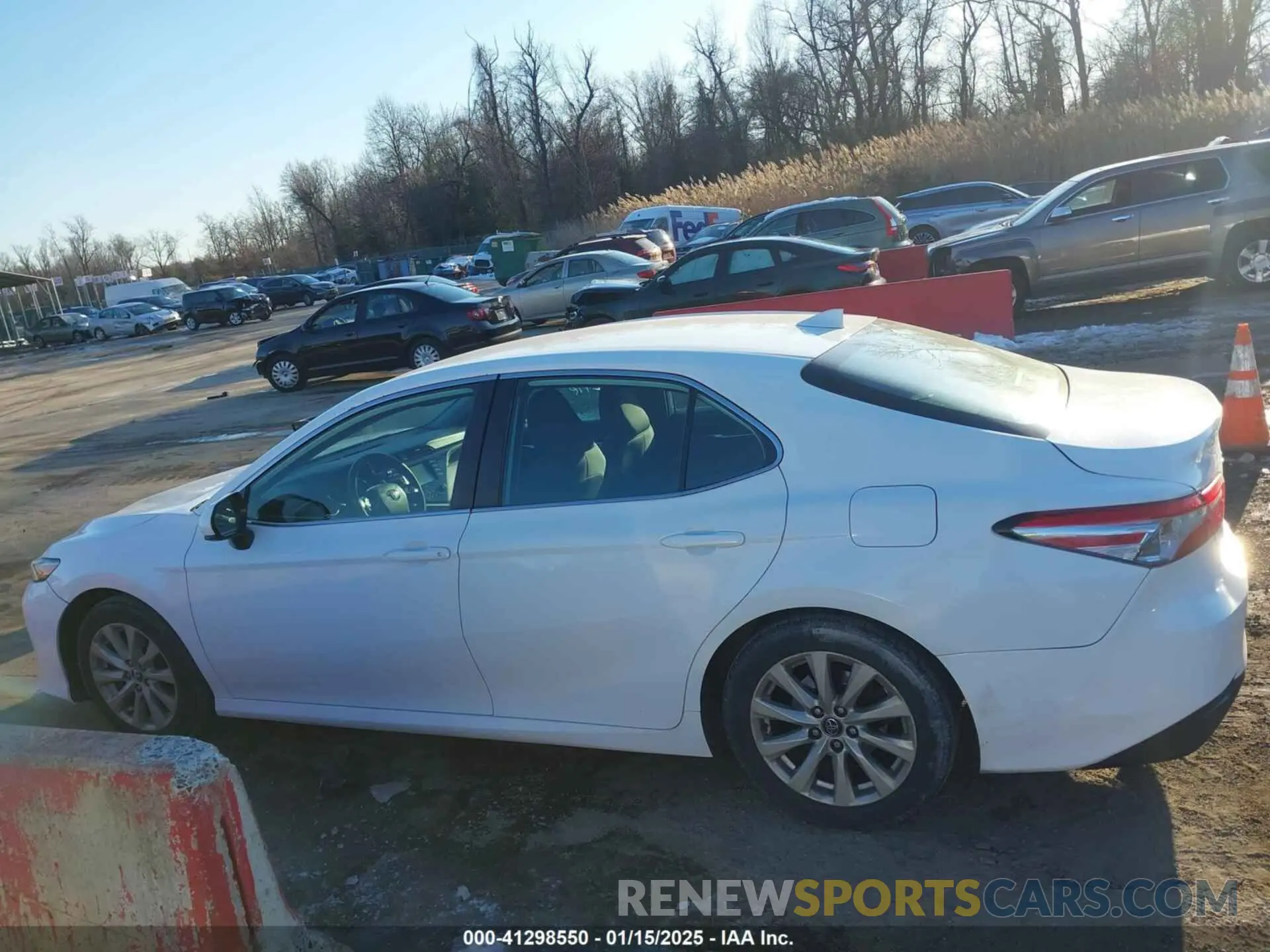 14 fotografías del automóvil dañado 4T1C11AK3LU867997 TOYOTA CAMRY 2020