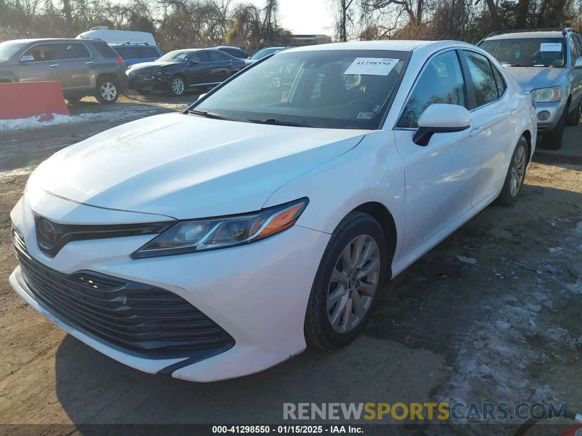 2 fotografías del automóvil dañado 4T1C11AK3LU867997 TOYOTA CAMRY 2020