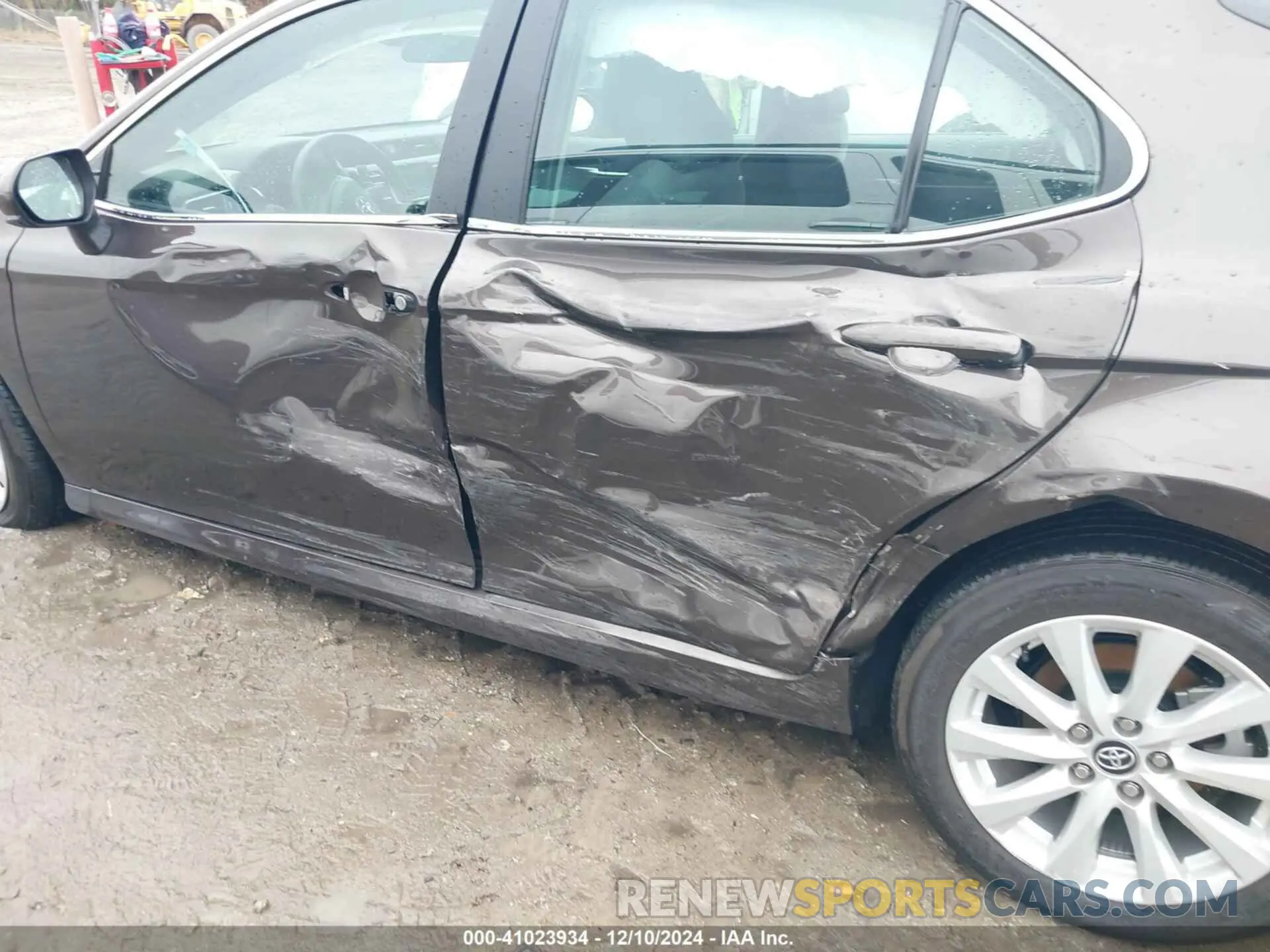 6 fotografías del automóvil dañado 4T1C11AK3LU888414 TOYOTA CAMRY 2020