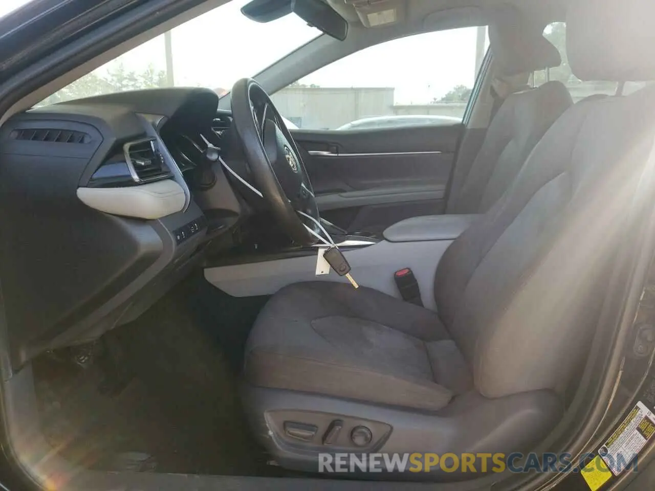 7 fotografías del automóvil dañado 4T1C11AK3LU890454 TOYOTA CAMRY 2020