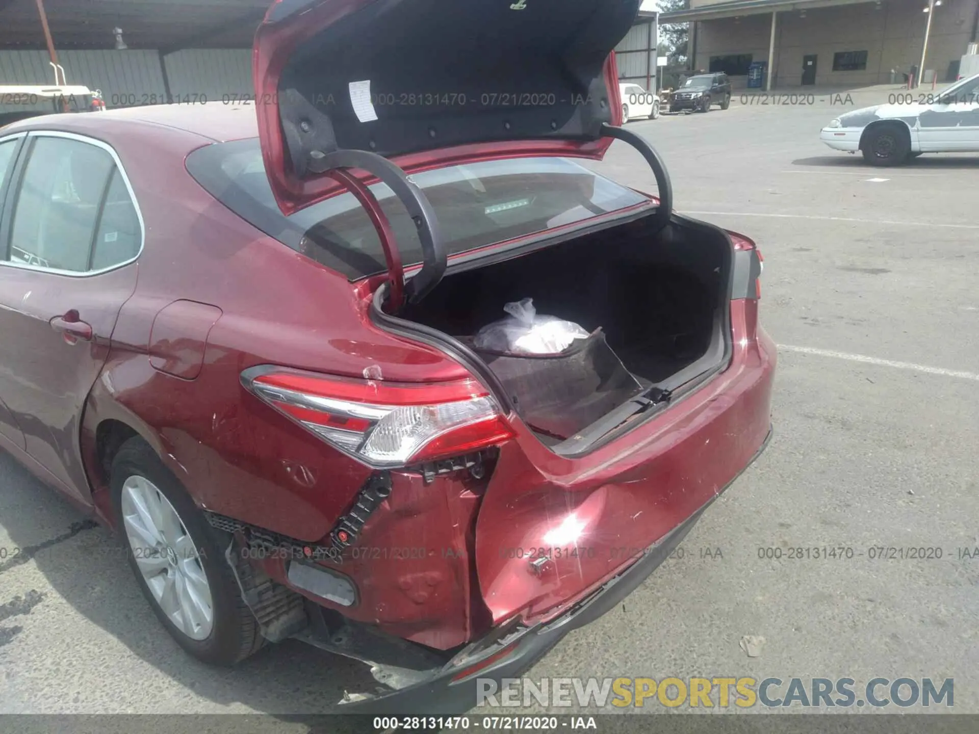6 fotografías del automóvil dañado 4T1C11AK3LU917202 TOYOTA CAMRY 2020