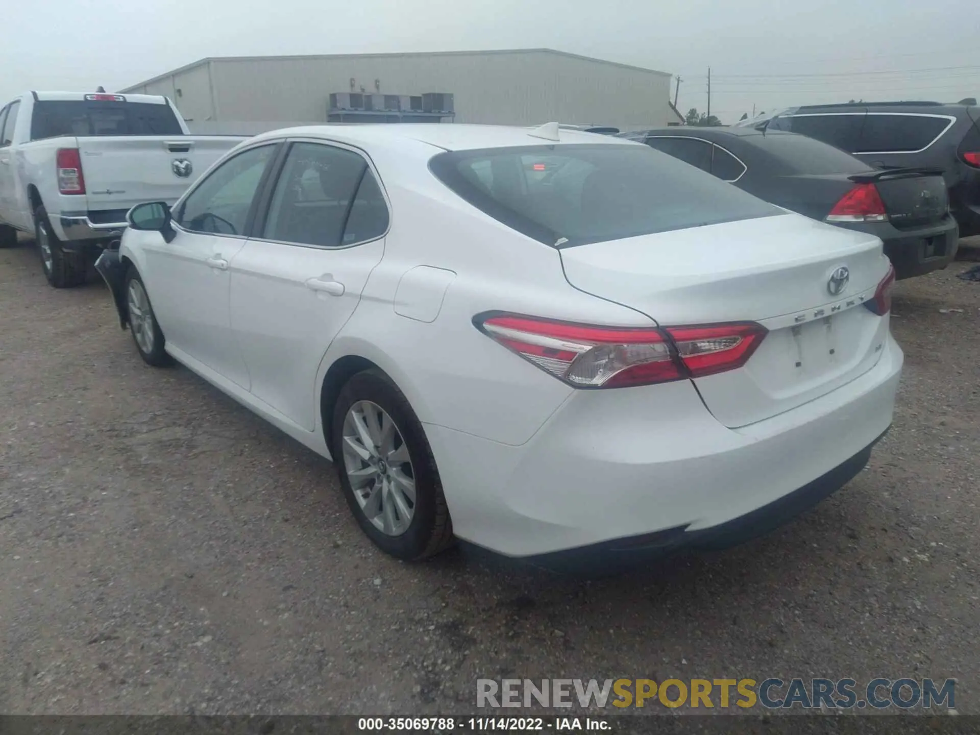 3 fotografías del automóvil dañado 4T1C11AK3LU928975 TOYOTA CAMRY 2020