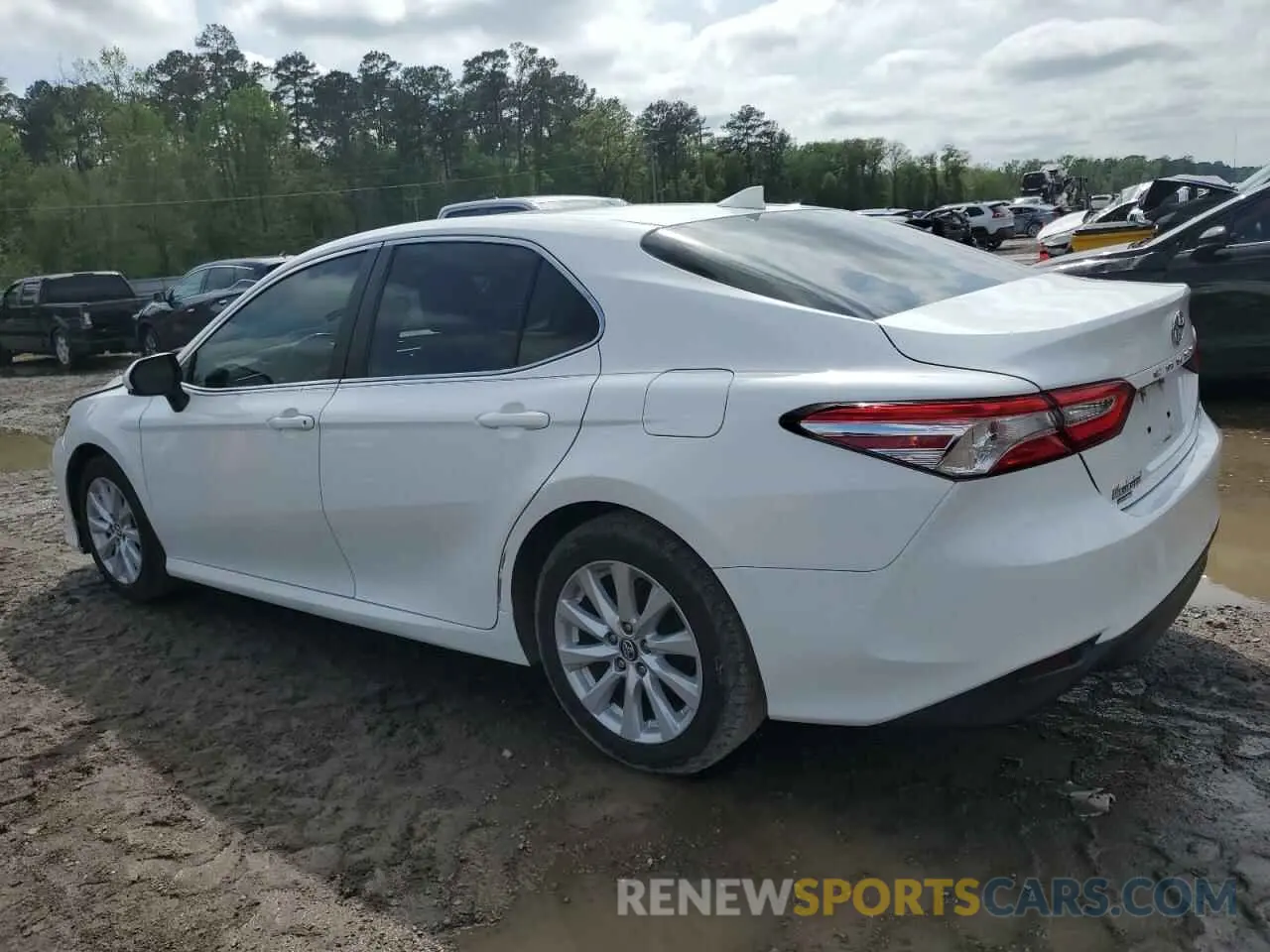 2 fotografías del automóvil dañado 4T1C11AK3LU929804 TOYOTA CAMRY 2020