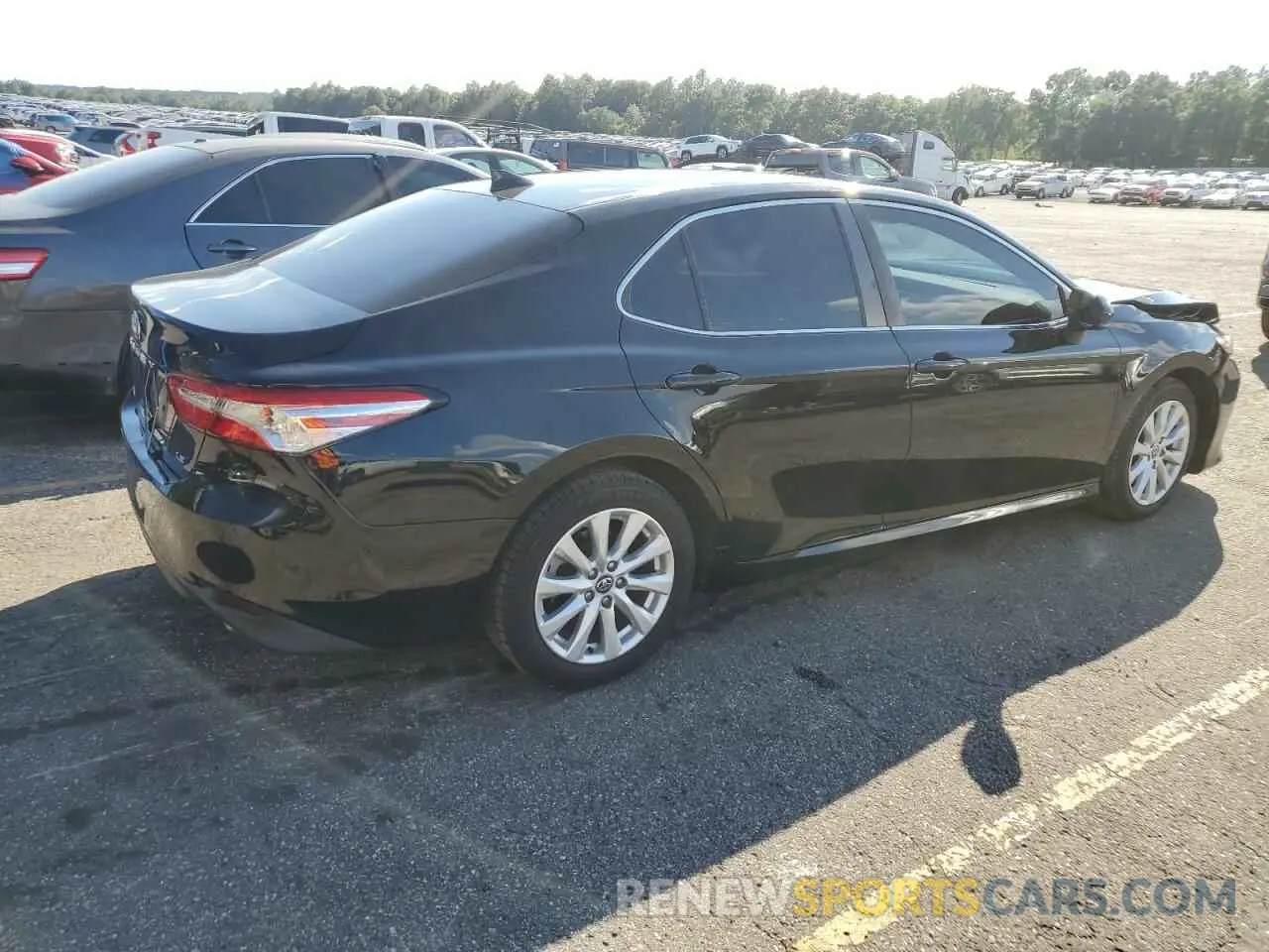 3 fotografías del automóvil dañado 4T1C11AK3LU932721 TOYOTA CAMRY 2020
