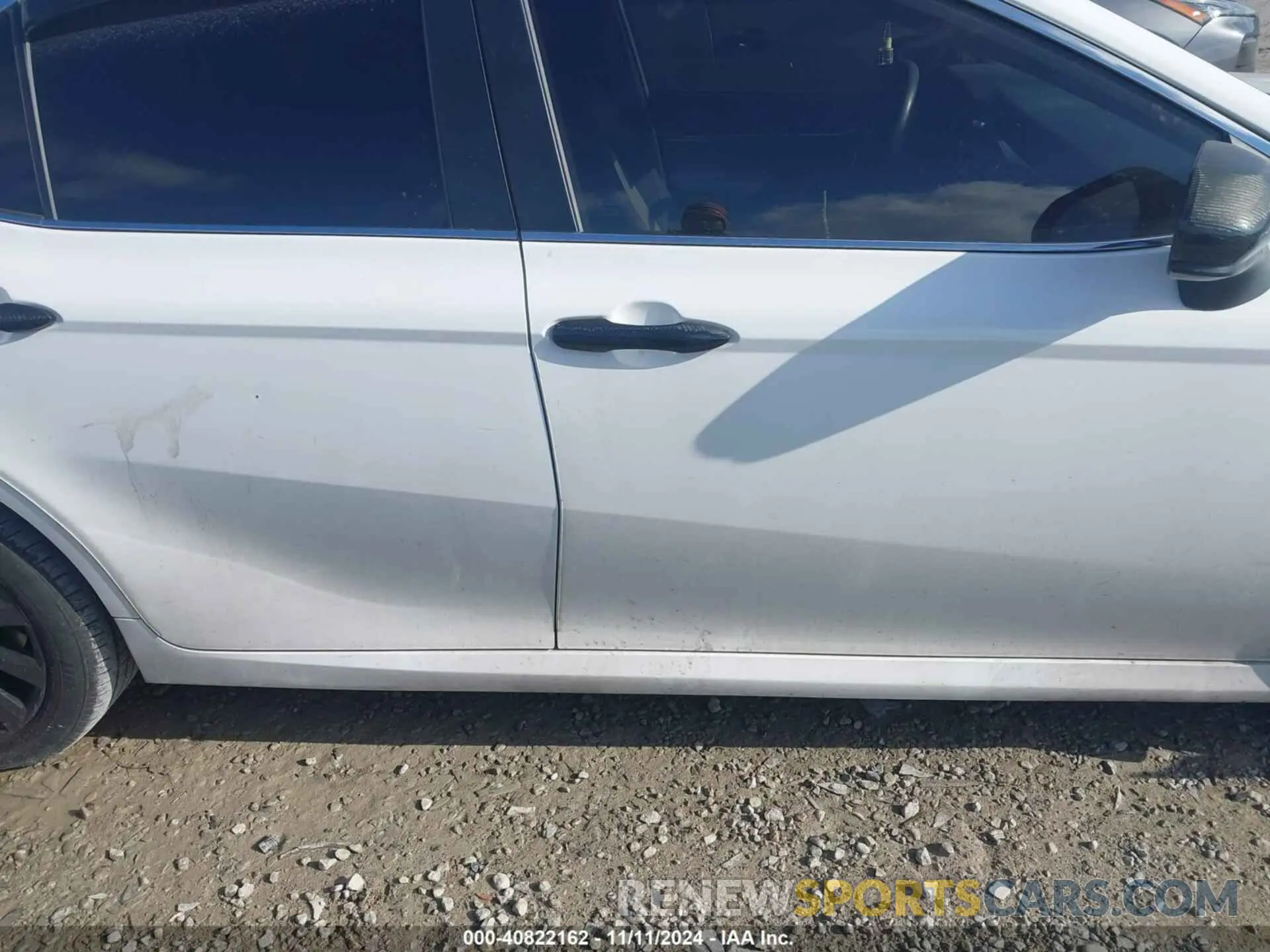 13 fotografías del automóvil dañado 4T1C11AK3LU940849 TOYOTA CAMRY 2020