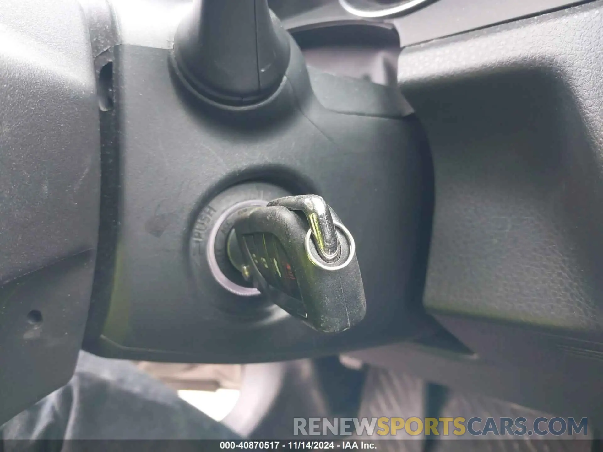 11 fotografías del automóvil dañado 4T1C11AK3LU943928 TOYOTA CAMRY 2020