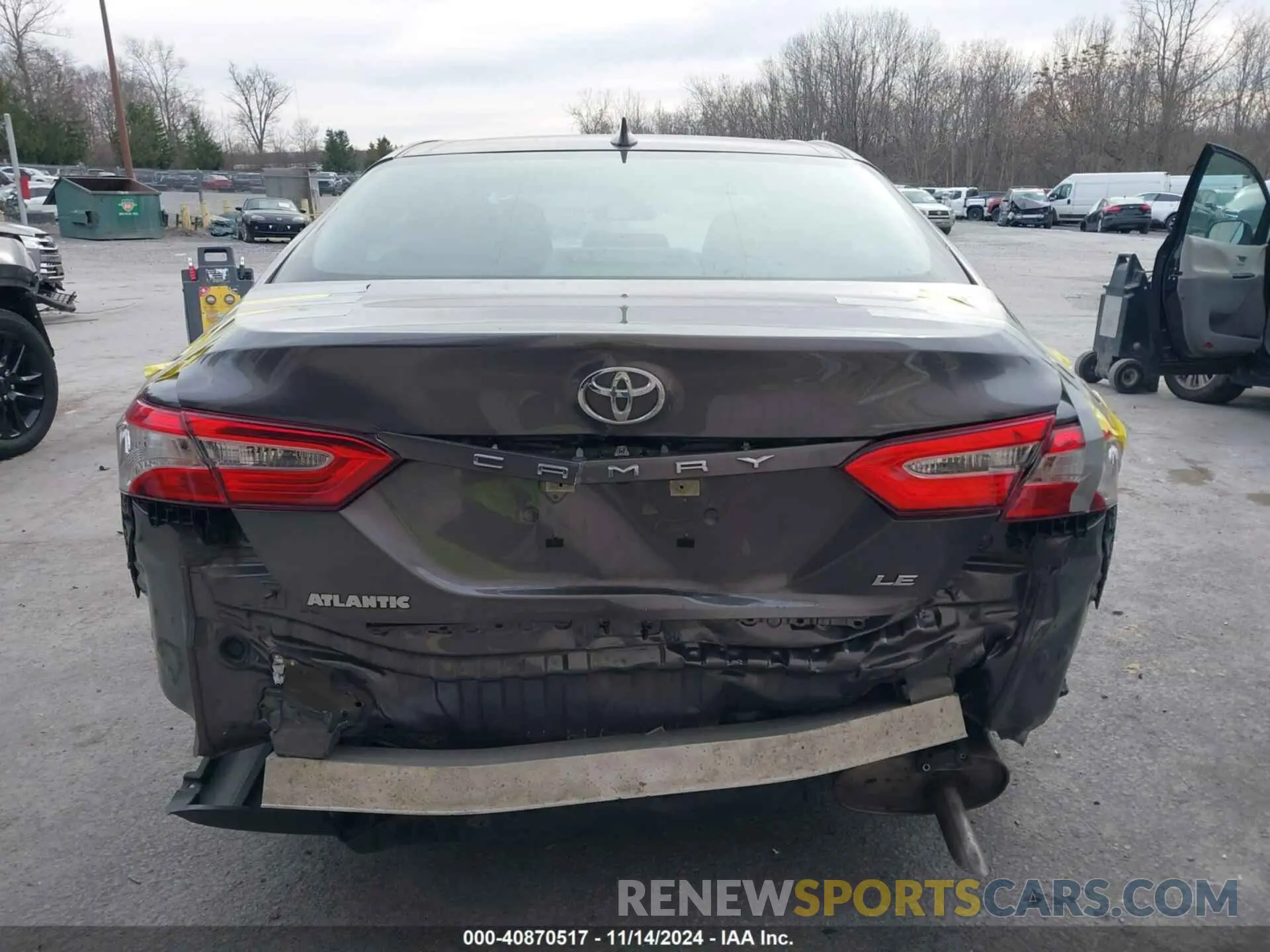 16 fotografías del automóvil dañado 4T1C11AK3LU943928 TOYOTA CAMRY 2020