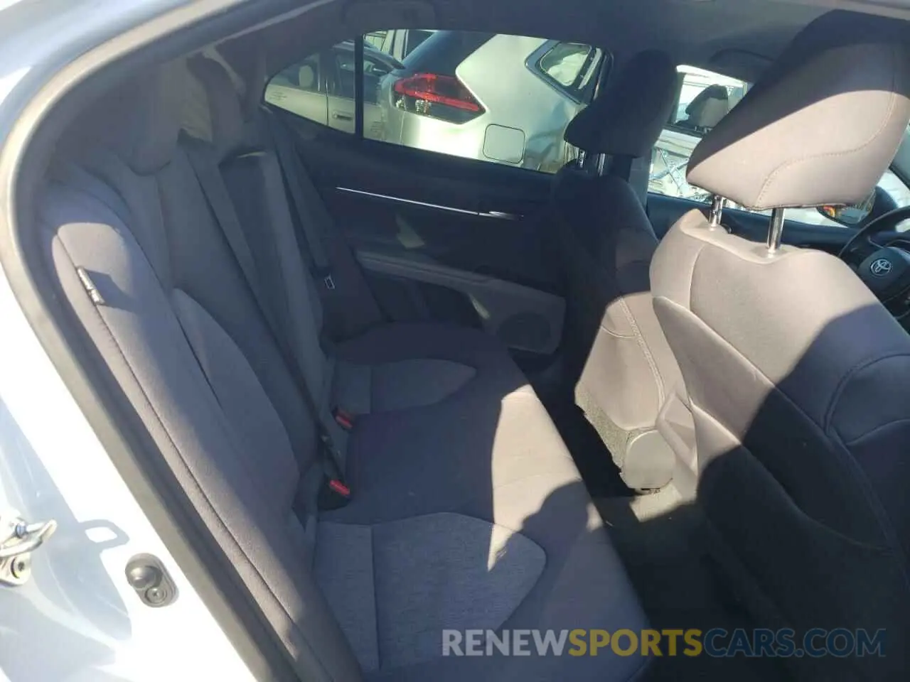 10 fotografías del automóvil dañado 4T1C11AK3LU984320 TOYOTA CAMRY 2020