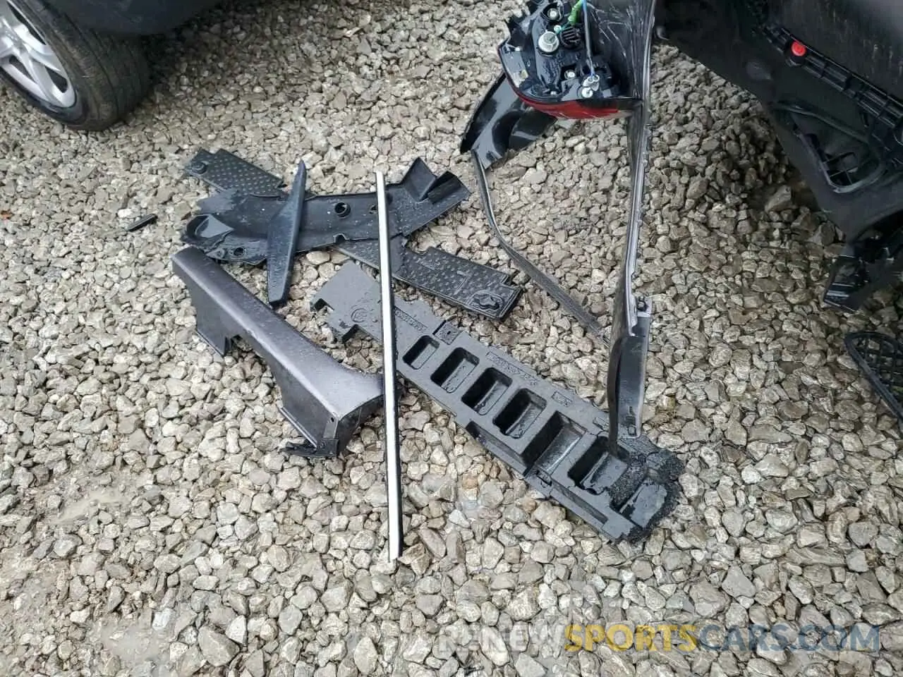 12 fotografías del automóvil dañado 4T1C11AK3LU984849 TOYOTA CAMRY 2020