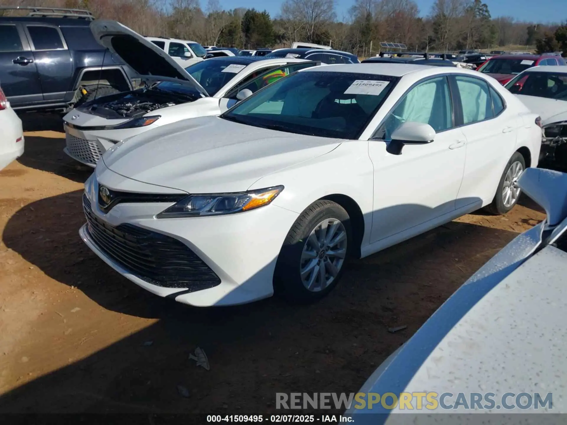 2 fotografías del automóvil dañado 4T1C11AK3LU989632 TOYOTA CAMRY 2020