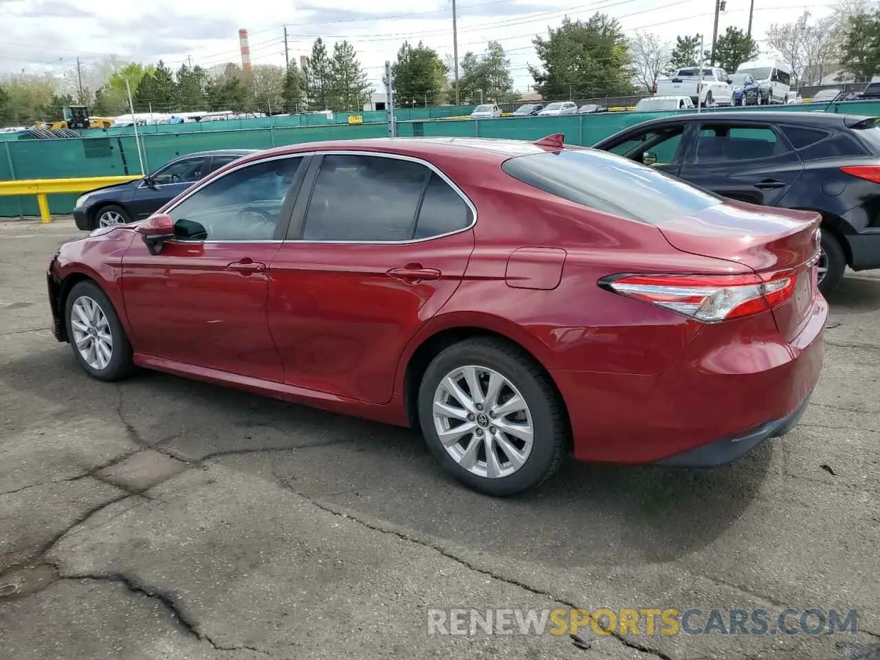 2 fotografías del automóvil dañado 4T1C11AK3LU997665 TOYOTA CAMRY 2020