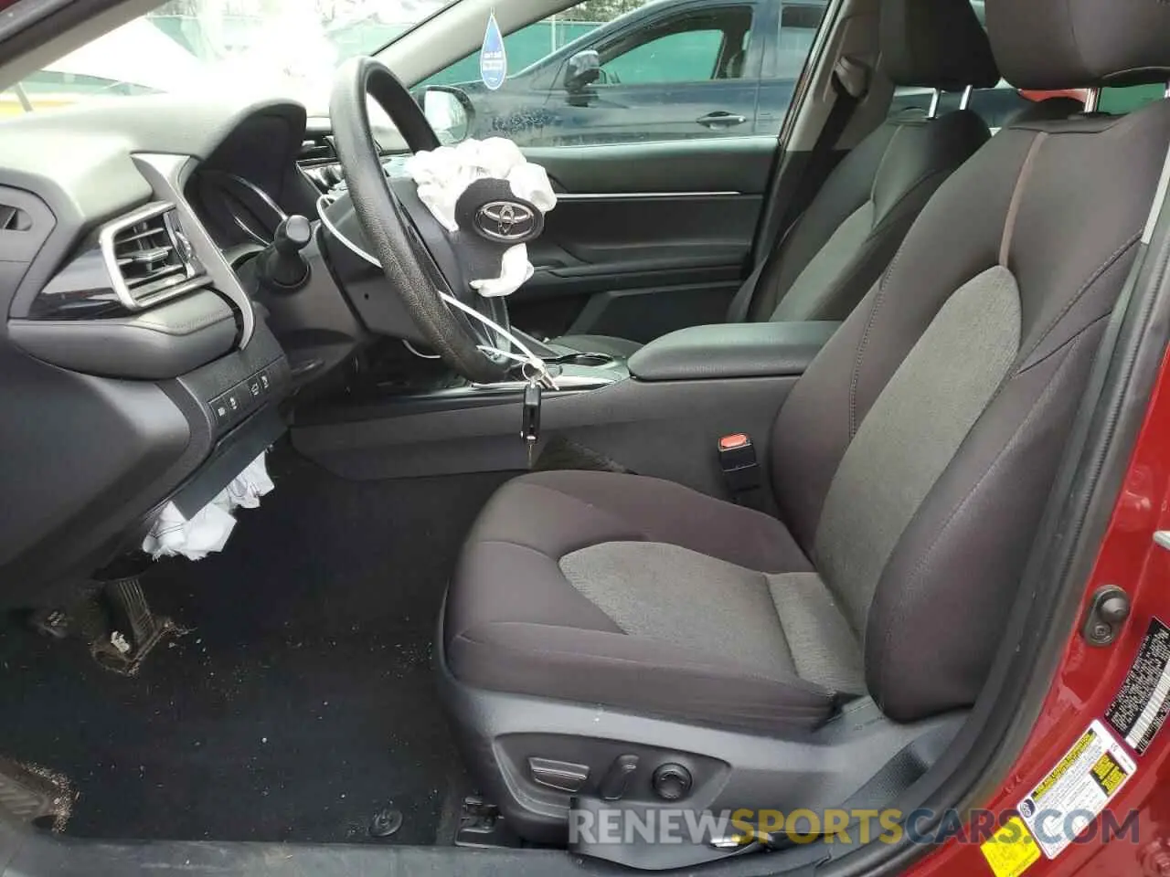 7 fotografías del automóvil dañado 4T1C11AK3LU997665 TOYOTA CAMRY 2020