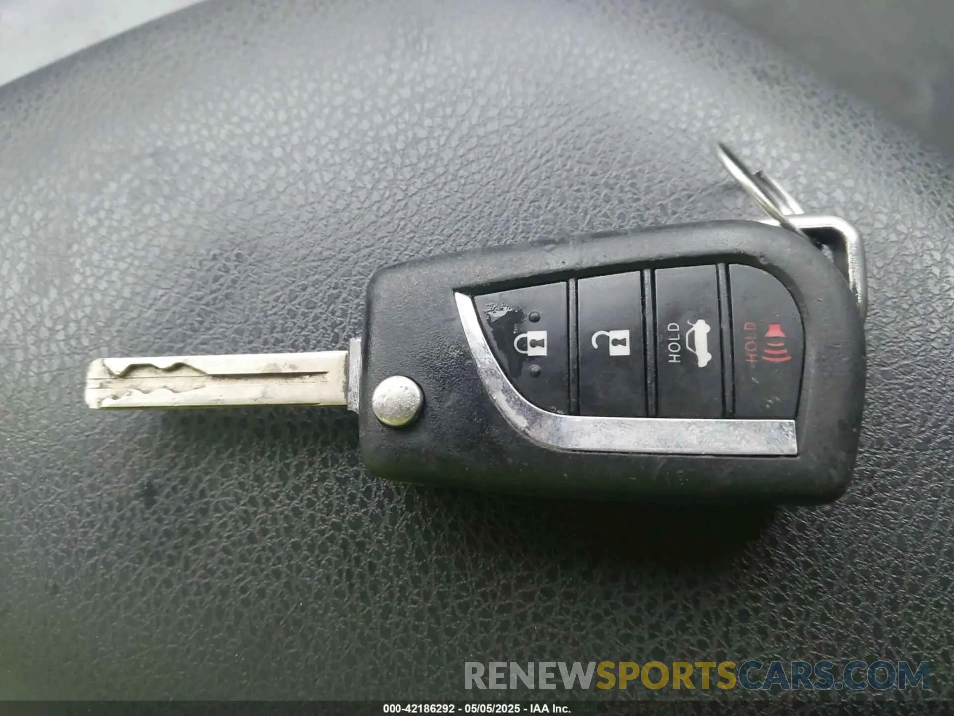 11 fotografías del automóvil dañado 4T1C11AK4LU331558 TOYOTA CAMRY 2020