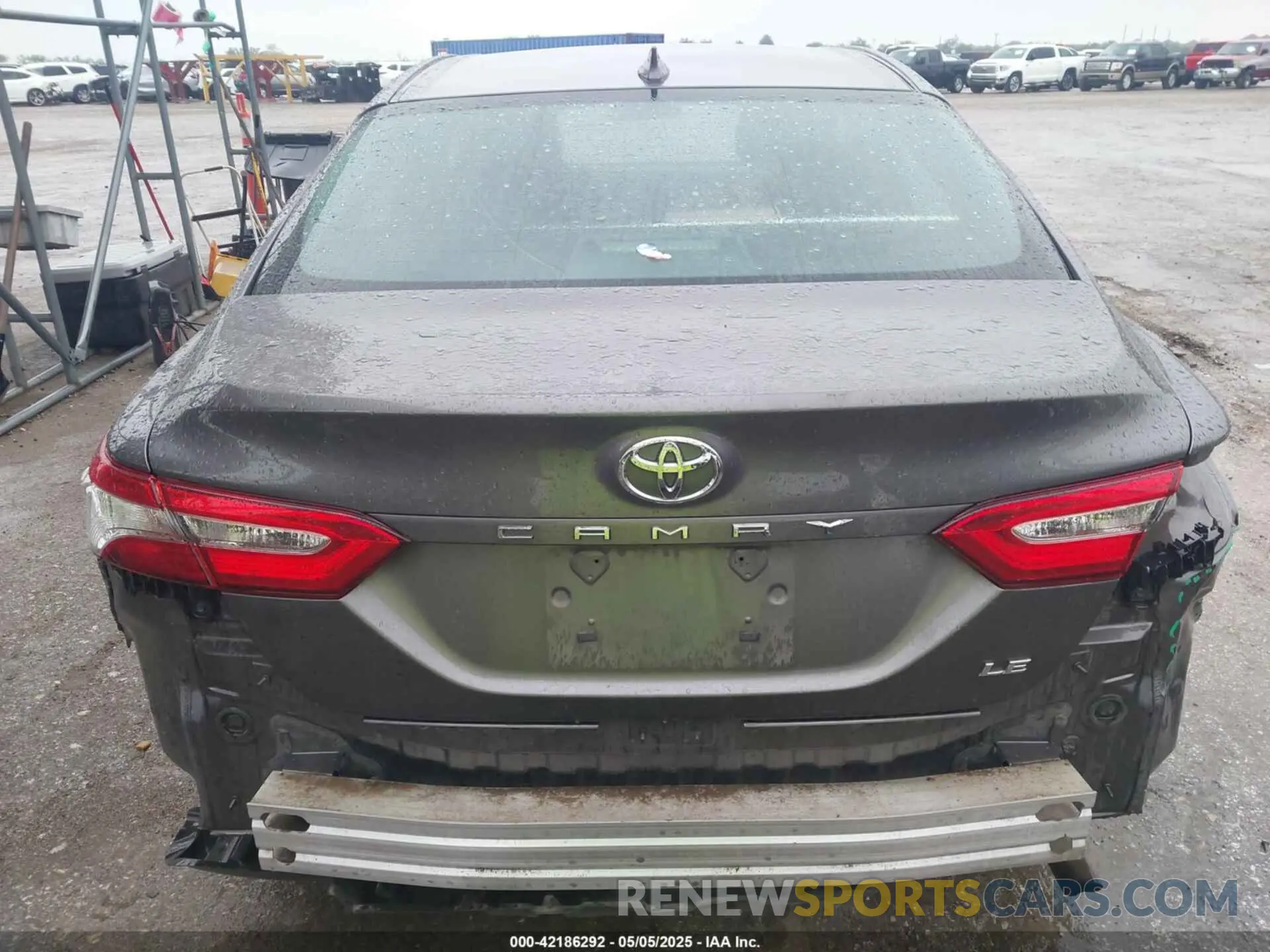 16 fotografías del automóvil dañado 4T1C11AK4LU331558 TOYOTA CAMRY 2020