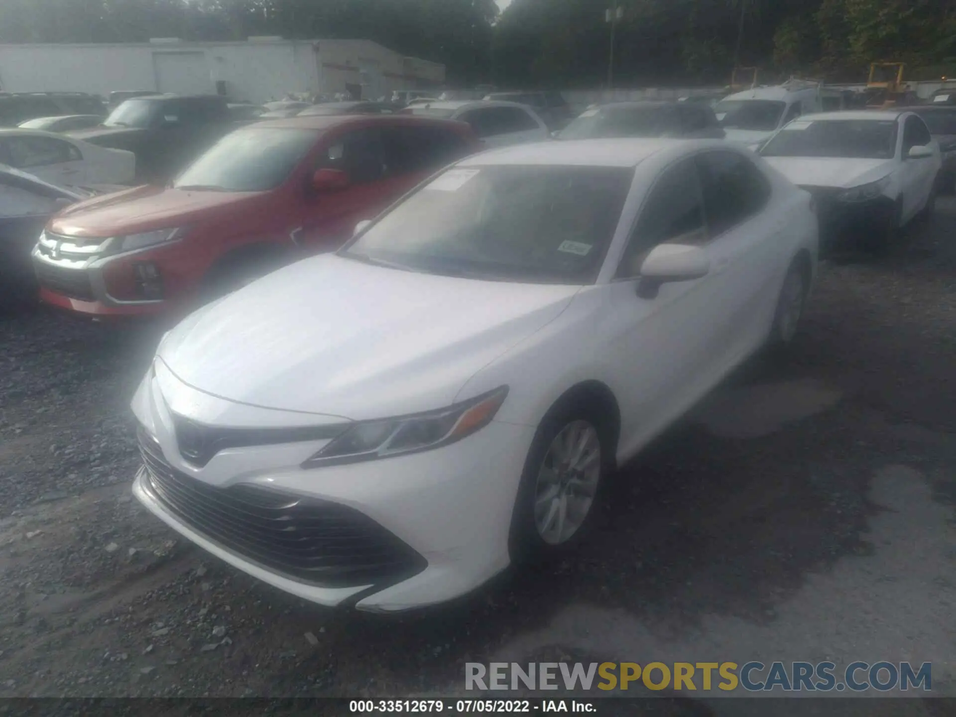 2 fotografías del automóvil dañado 4T1C11AK4LU334203 TOYOTA CAMRY 2020