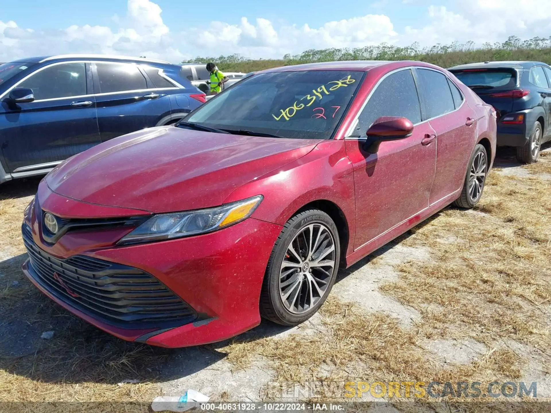 2 fotografías del automóvil dañado 4T1C11AK4LU344780 TOYOTA CAMRY 2020