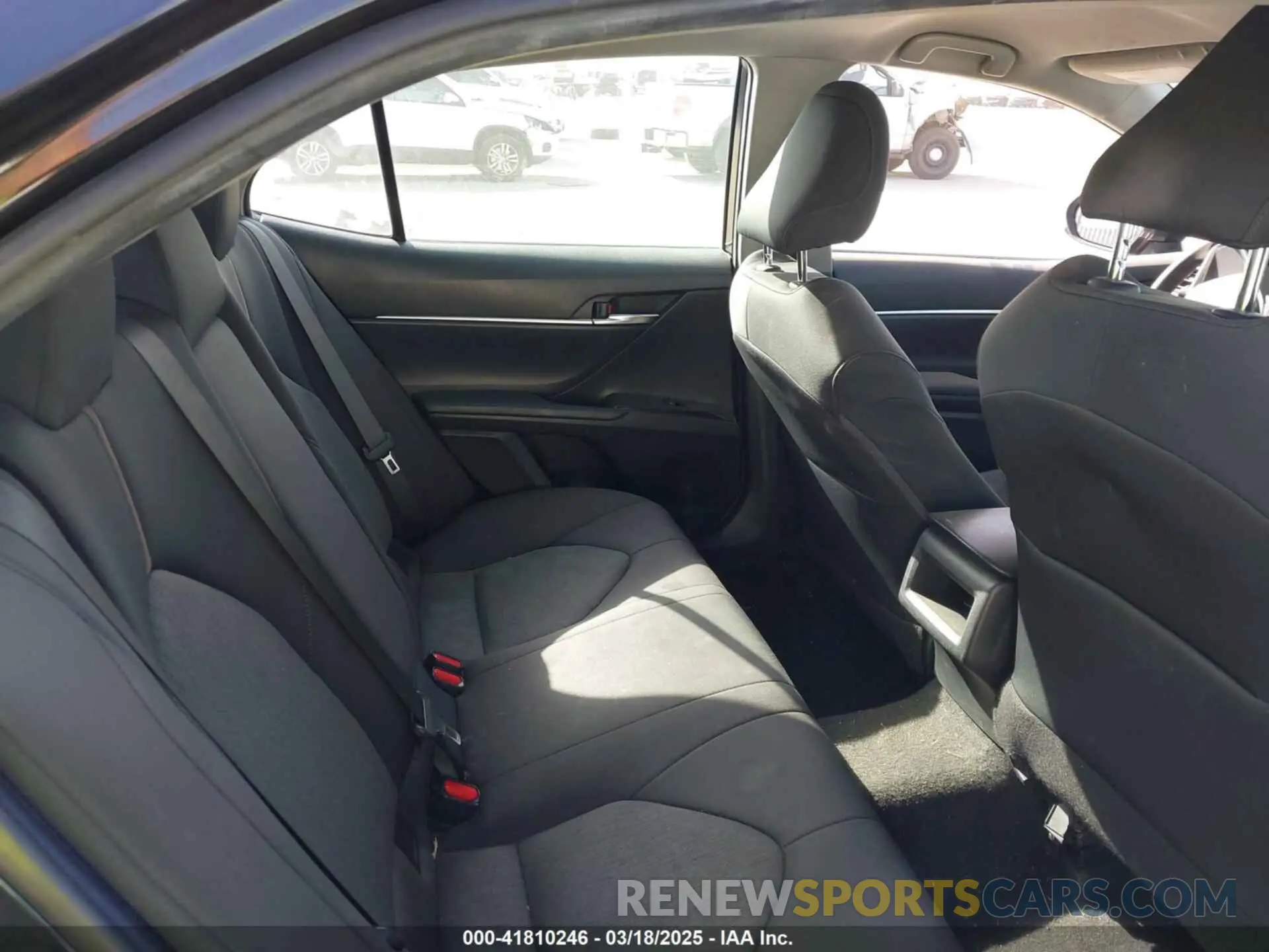8 fotografías del automóvil dañado 4T1C11AK4LU345461 TOYOTA CAMRY 2020