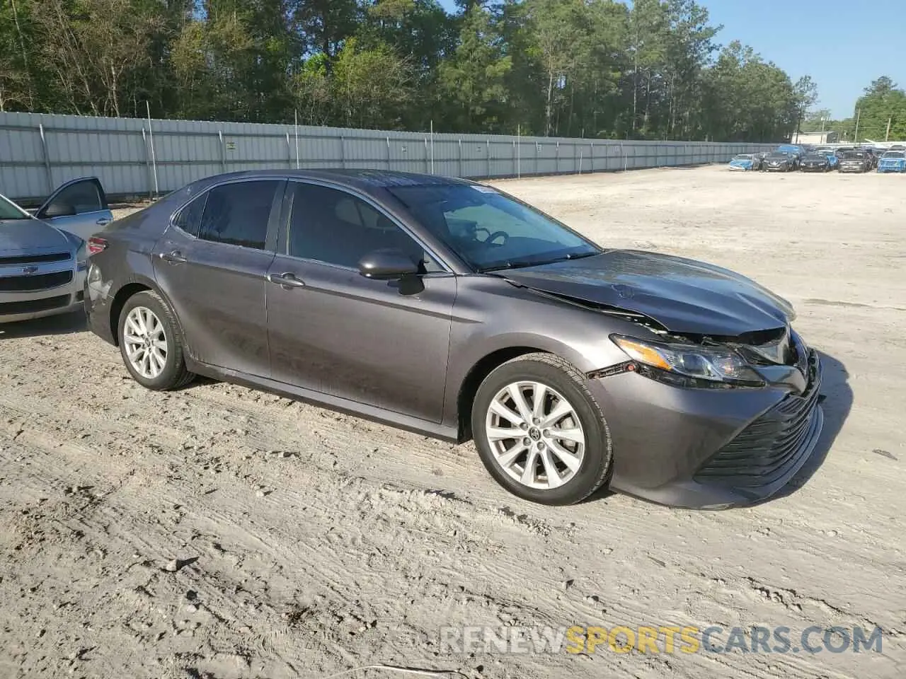 4 fotografías del automóvil dañado 4T1C11AK4LU368562 TOYOTA CAMRY 2020