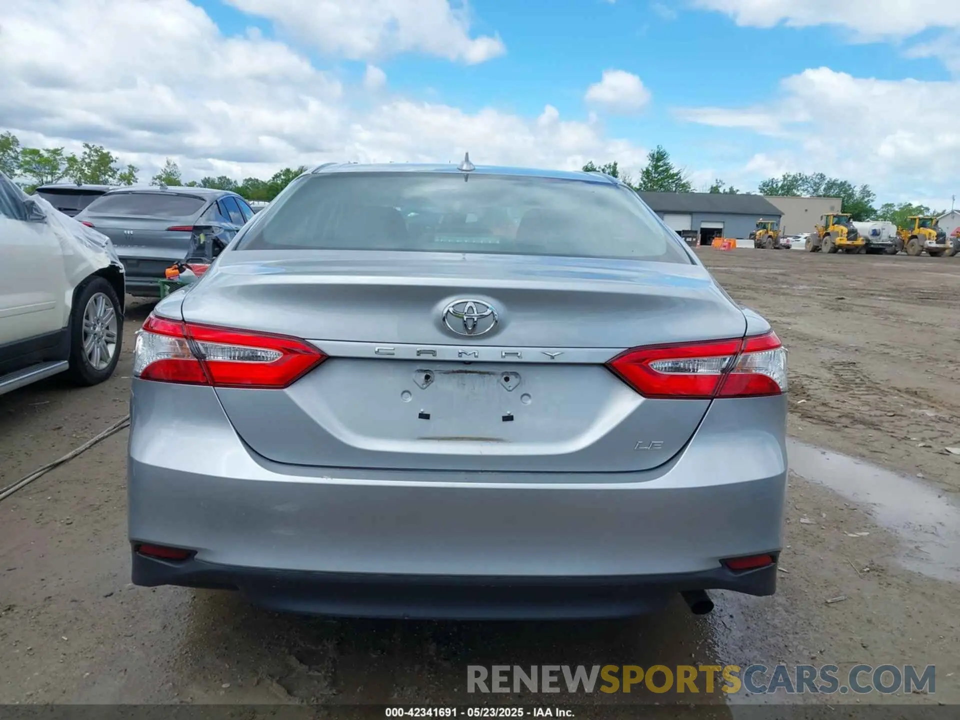 16 fotografías del automóvil dañado 4T1C11AK4LU389069 TOYOTA CAMRY 2020
