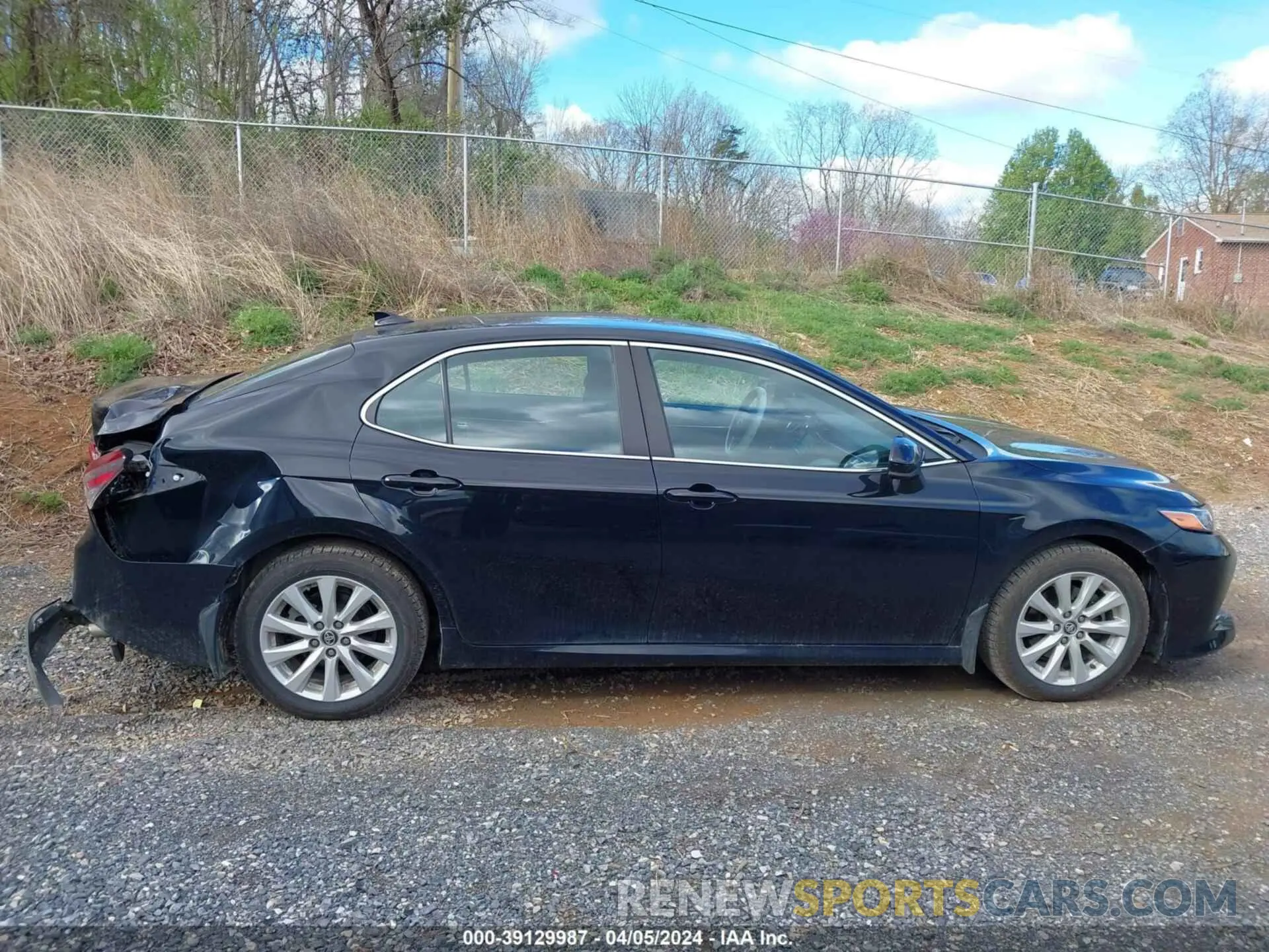 13 fotografías del automóvil dañado 4T1C11AK4LU900666 TOYOTA CAMRY 2020