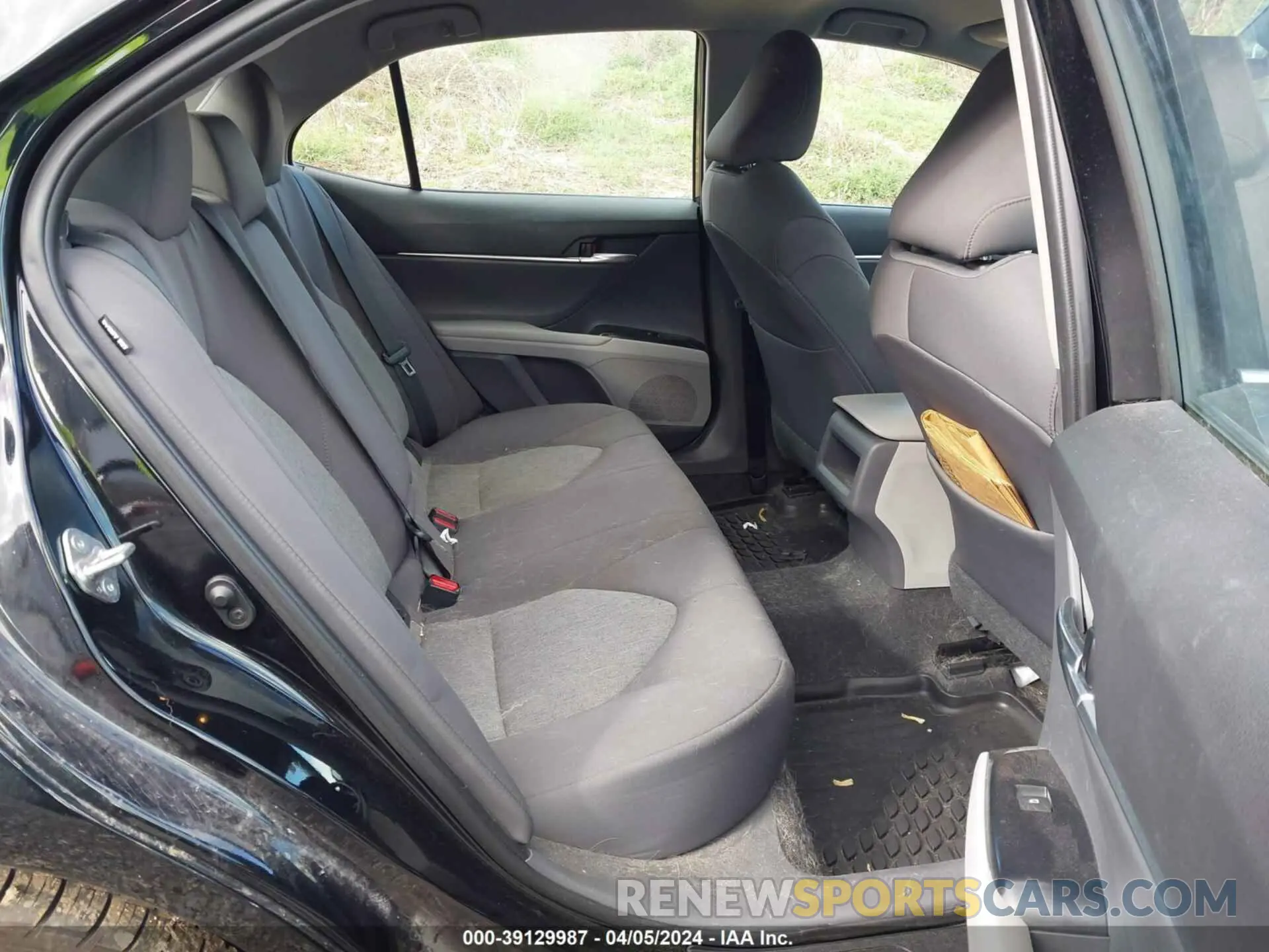 8 fotografías del automóvil dañado 4T1C11AK4LU900666 TOYOTA CAMRY 2020