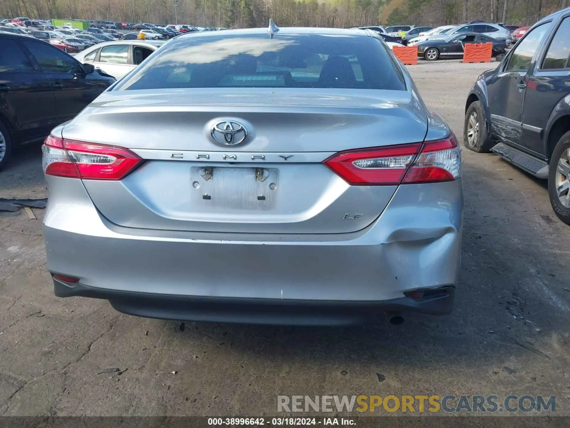 16 fotografías del automóvil dañado 4T1C11AK4LU906354 TOYOTA CAMRY 2020