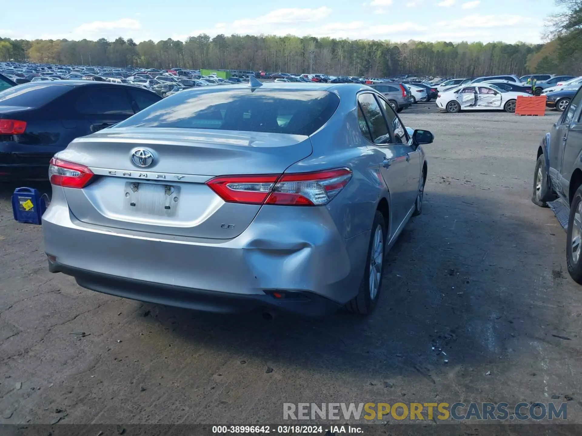 4 fotografías del automóvil dañado 4T1C11AK4LU906354 TOYOTA CAMRY 2020