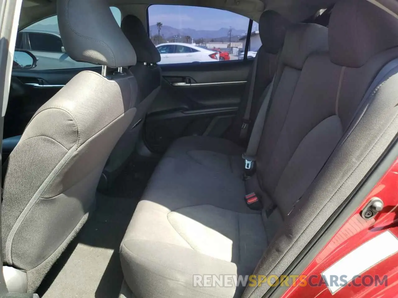 10 fotografías del automóvil dañado 4T1C11AK4LU917886 TOYOTA CAMRY 2020