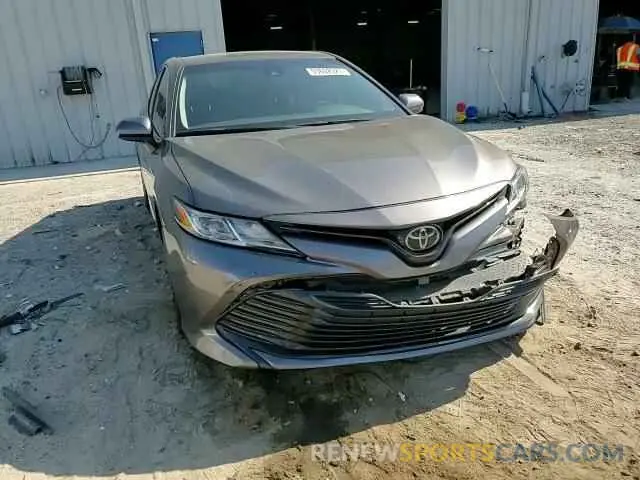 11 fotografías del automóvil dañado 4T1C11AK4LU924210 TOYOTA CAMRY 2020