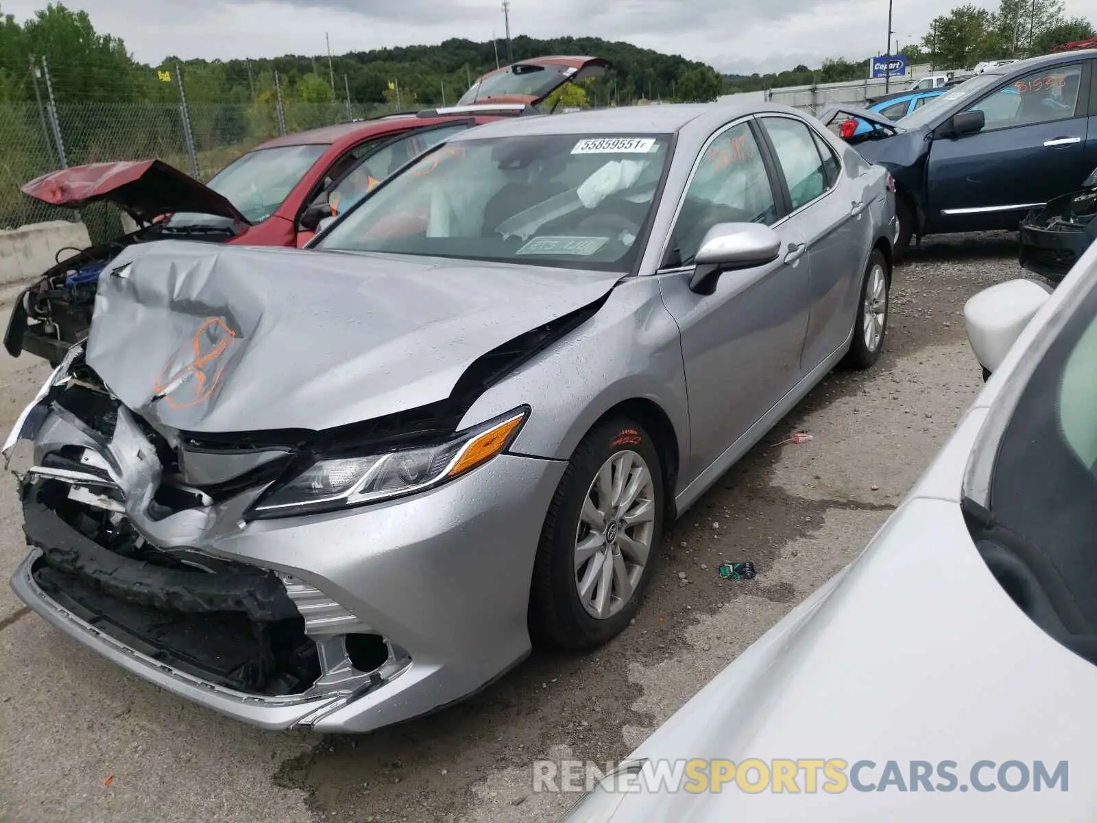 2 fotografías del automóvil dañado 4T1C11AK4LU939595 TOYOTA CAMRY 2020