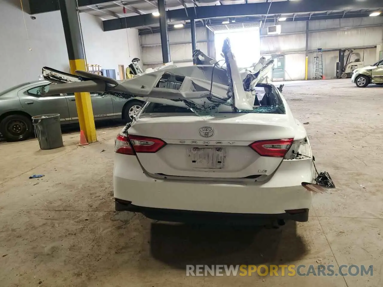 6 fotografías del automóvil dañado 4T1C11AK4LU998615 TOYOTA CAMRY 2020