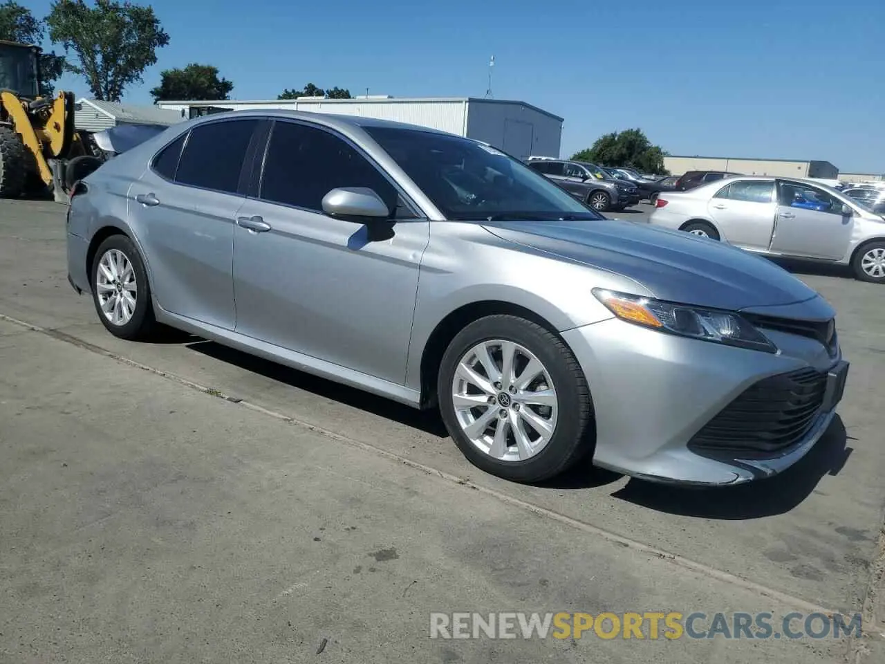 4 fotografías del automóvil dañado 4T1C11AK5LU329852 TOYOTA CAMRY 2020